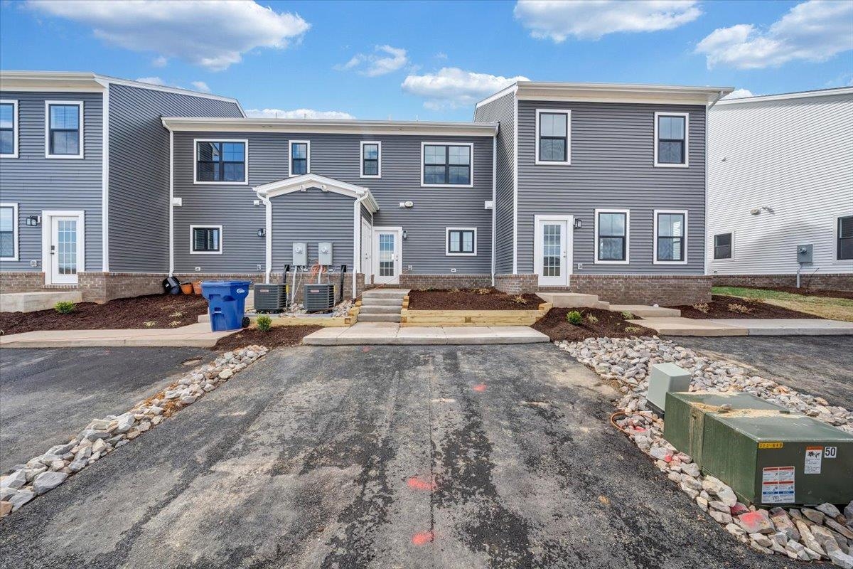 2020 Kyles Way Blacksburg VA 24060