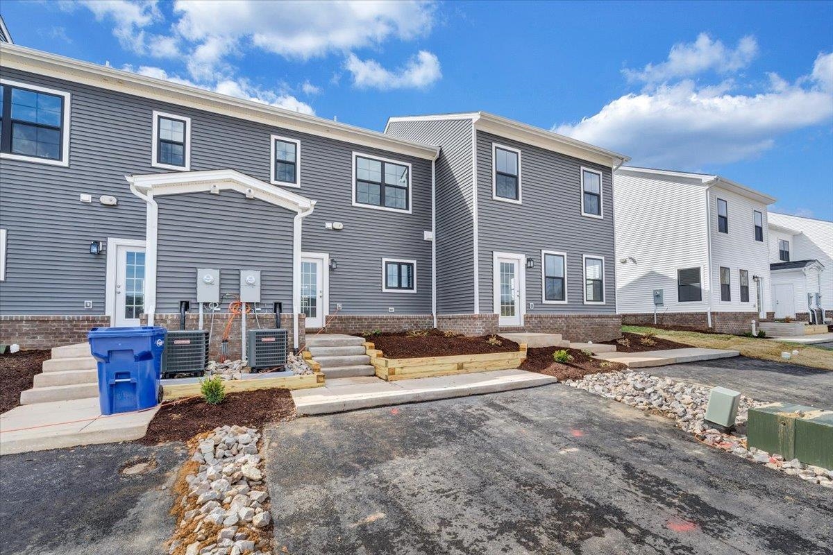 2020 Kyles Way Blacksburg VA 24060