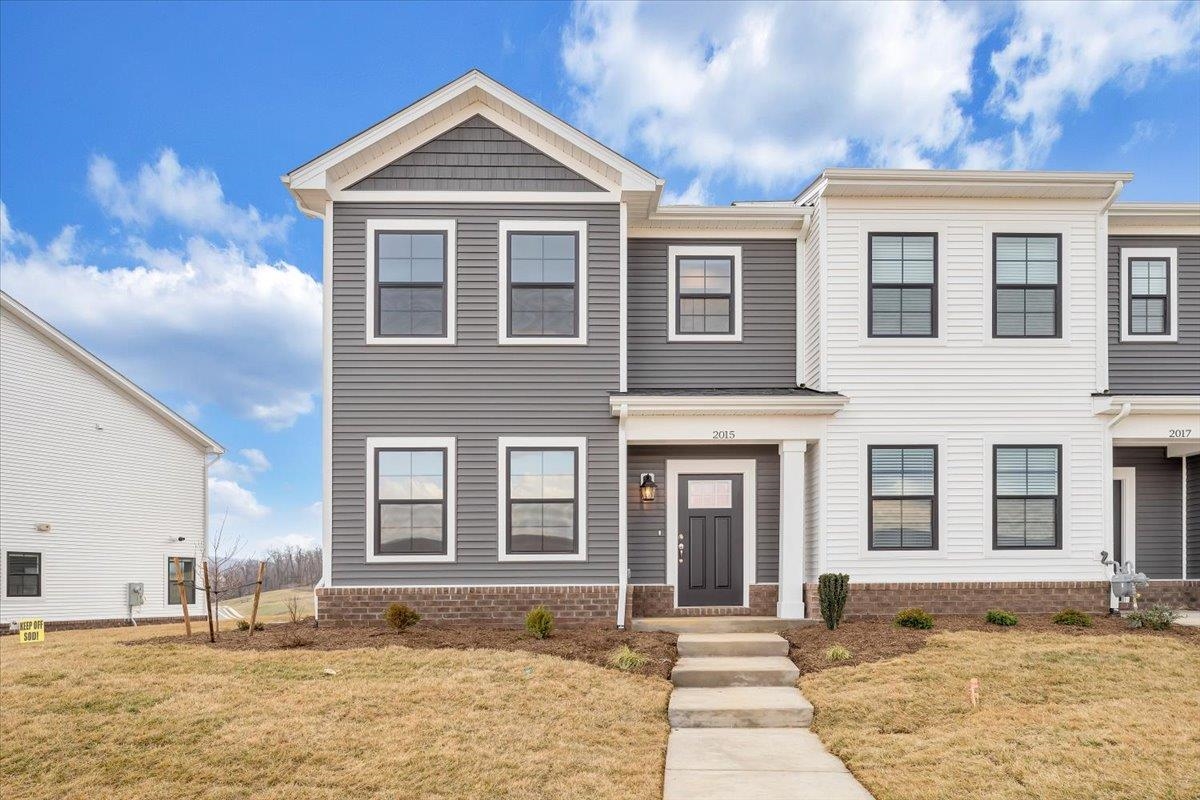 2137 Mccarters Way Blacksburg VA 24060