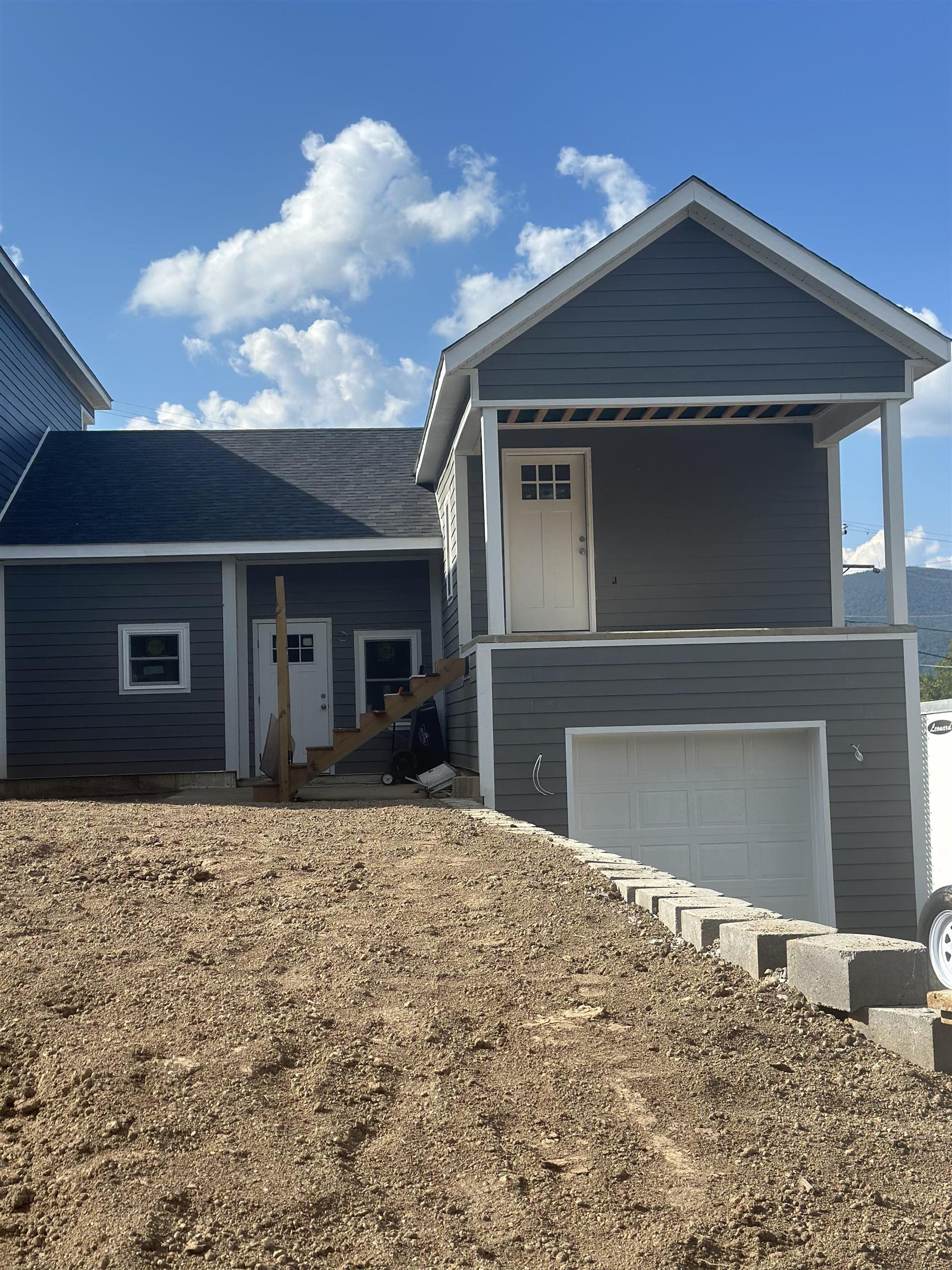 400 Wenonah Avenue Pearisburg VA 24134