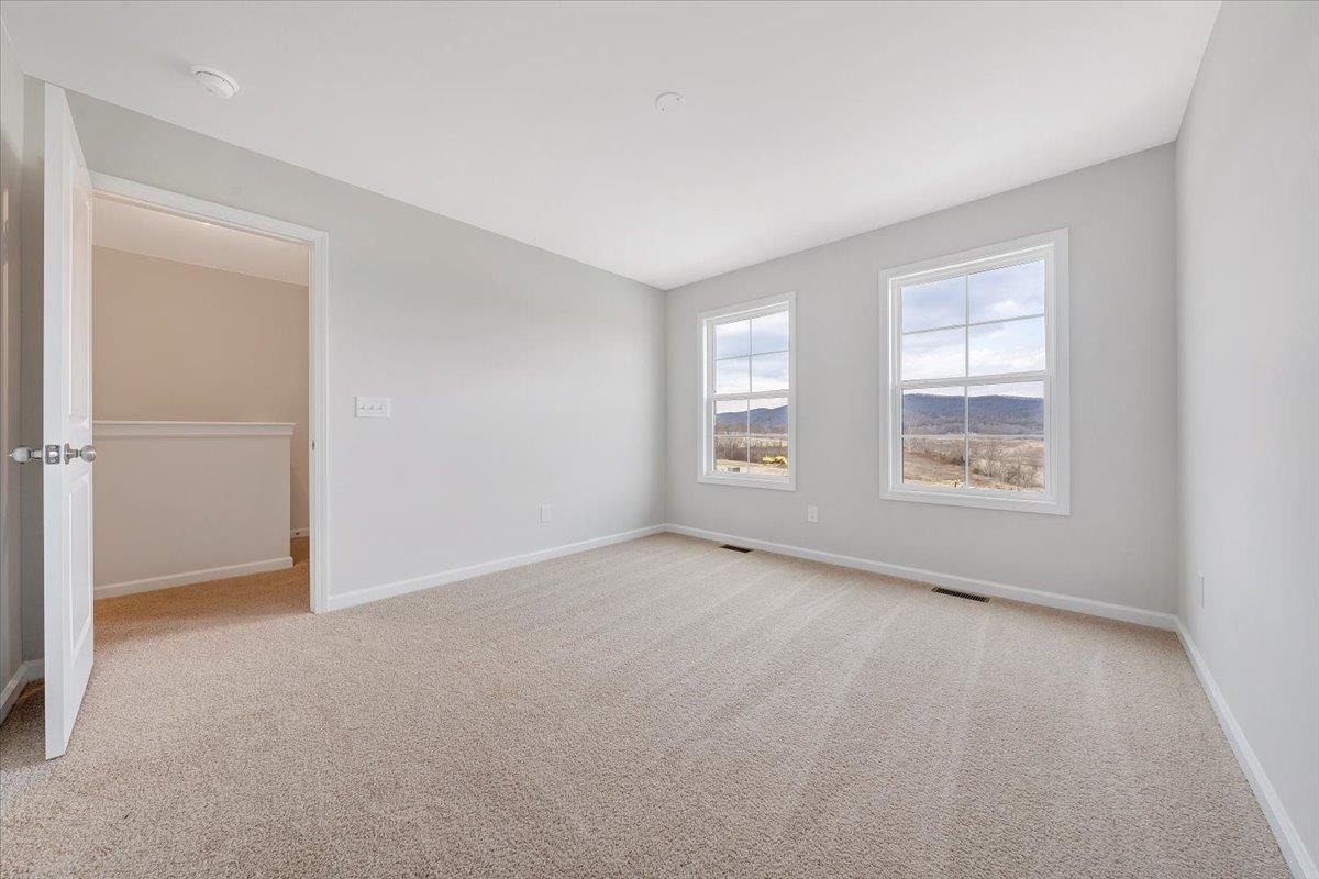 2122 Mccarters Way Blacksburg VA 24060