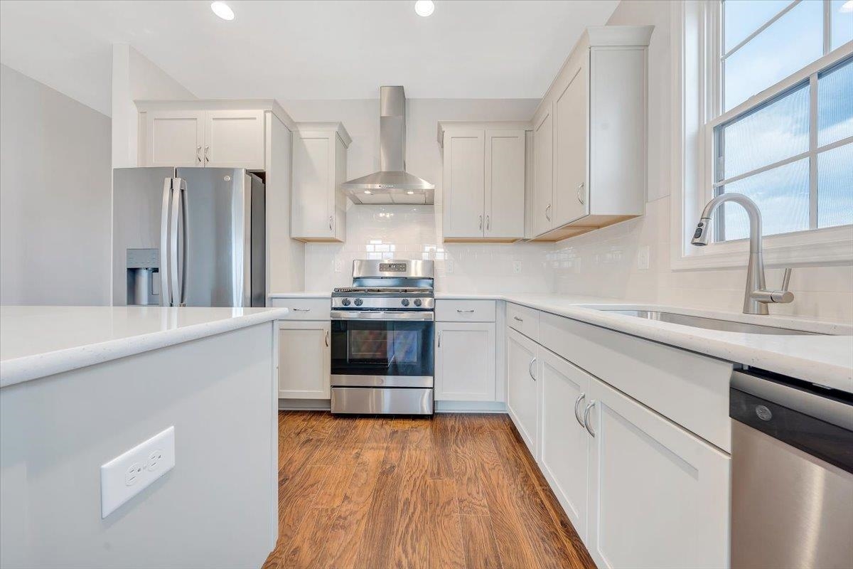 2122 Mccarters Way Blacksburg VA 24060