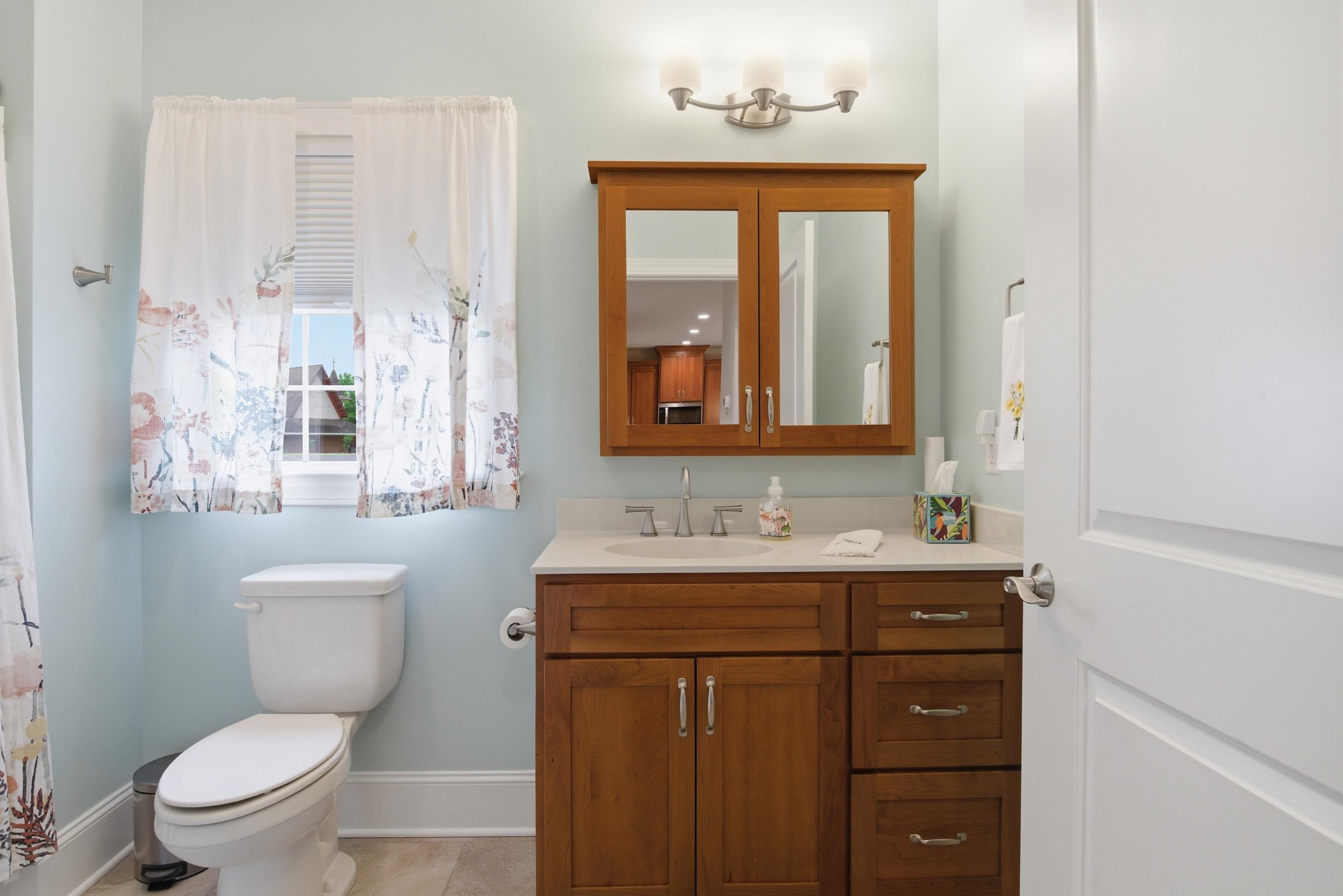 525 Hale Street Pearisburg VA 24134