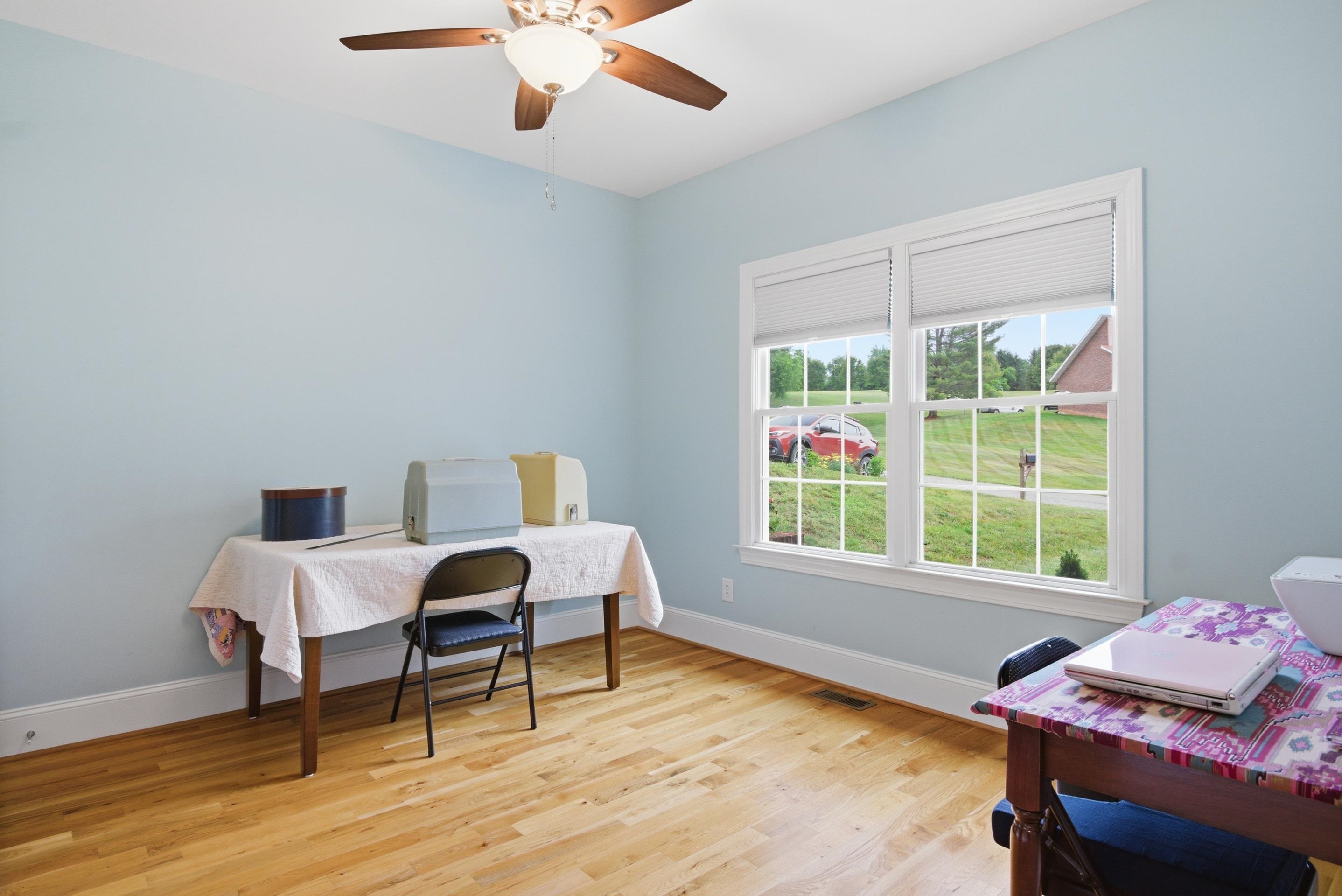 525 Hale Street Pearisburg VA 24134