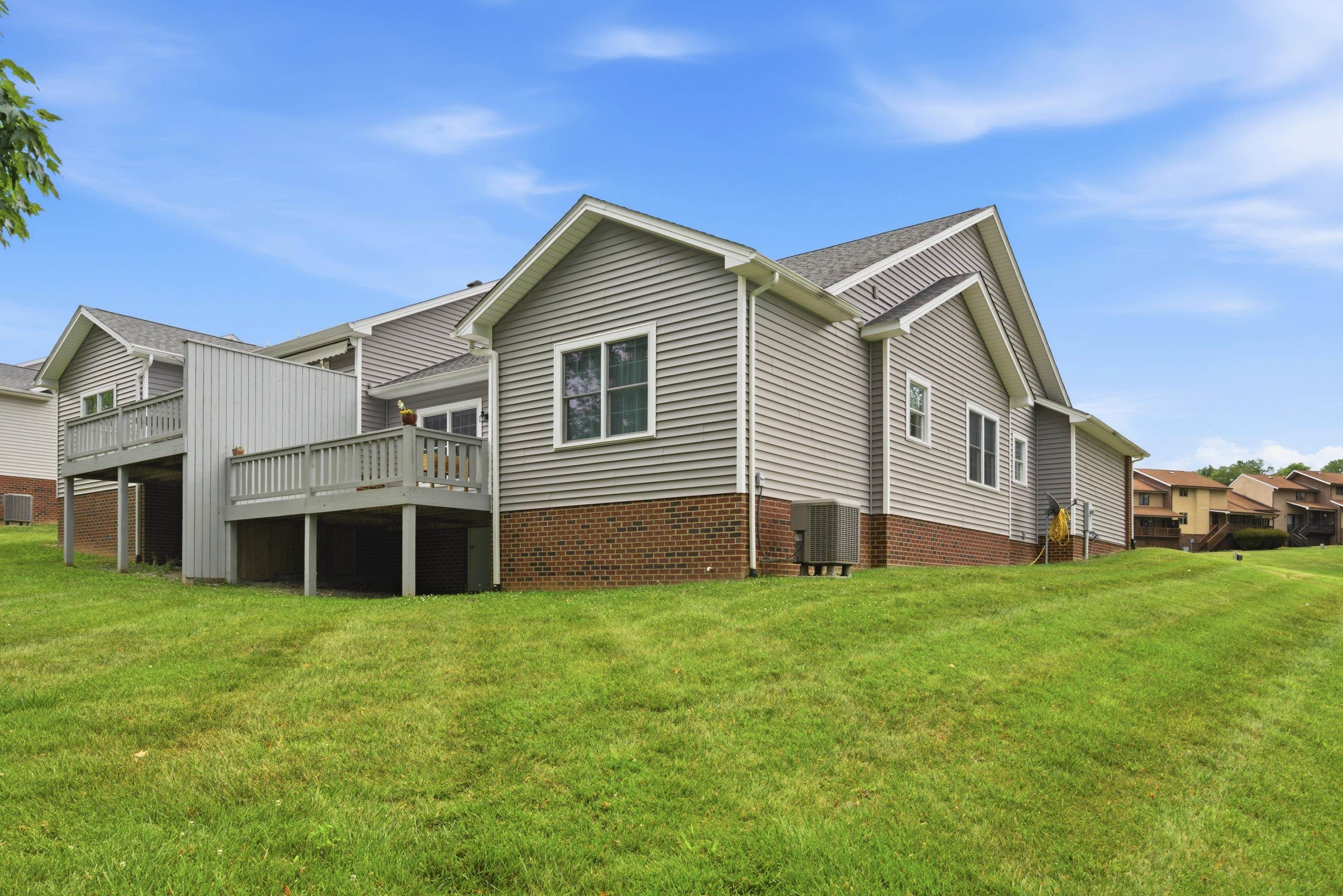 525 Hale Street Pearisburg VA 24134