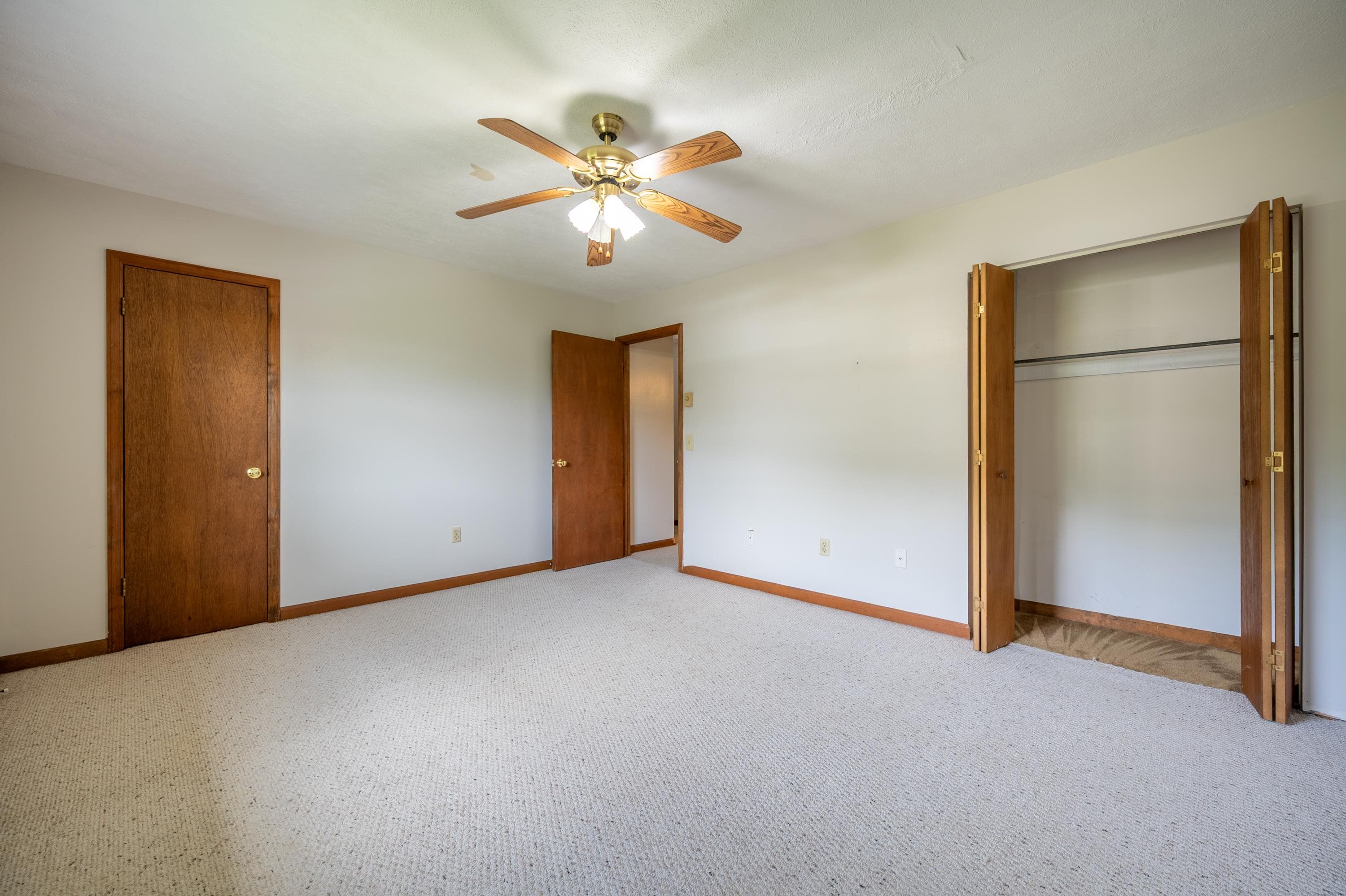 1115 Glen Court Christiansburg VA 24073