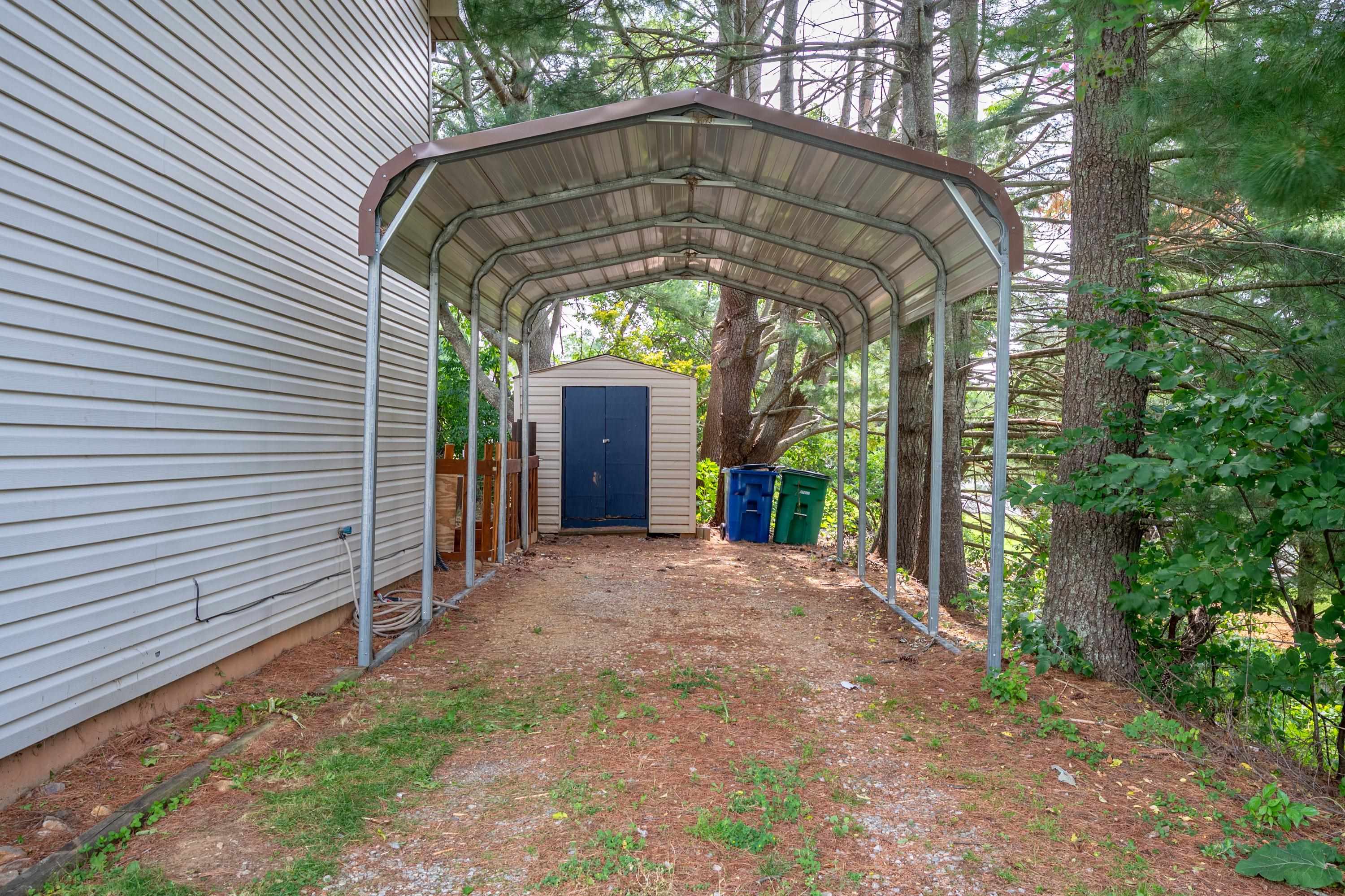 1115 Glen Court Christiansburg VA 24073