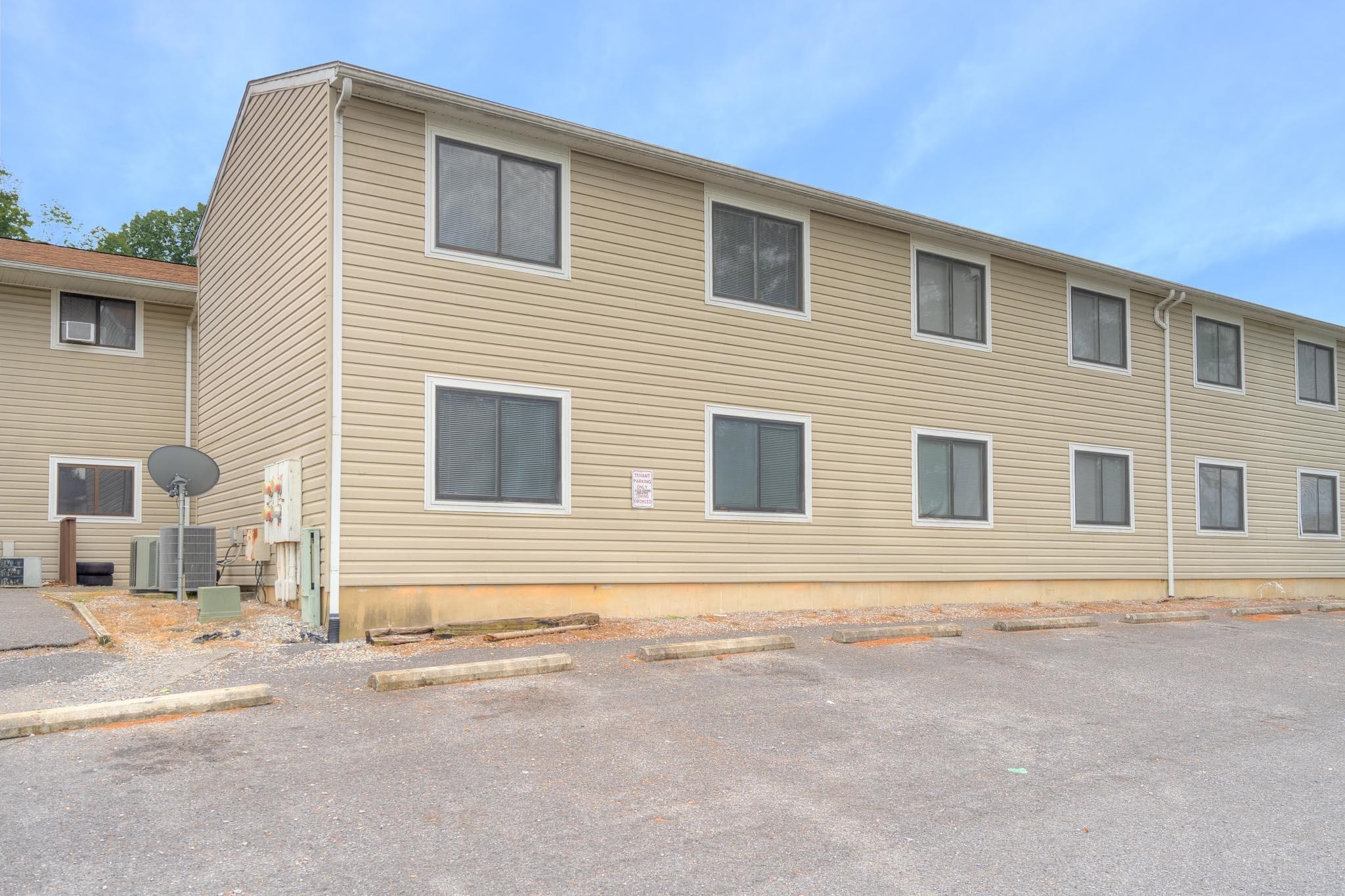 524#16 Calhoun Street Radford VA 24141