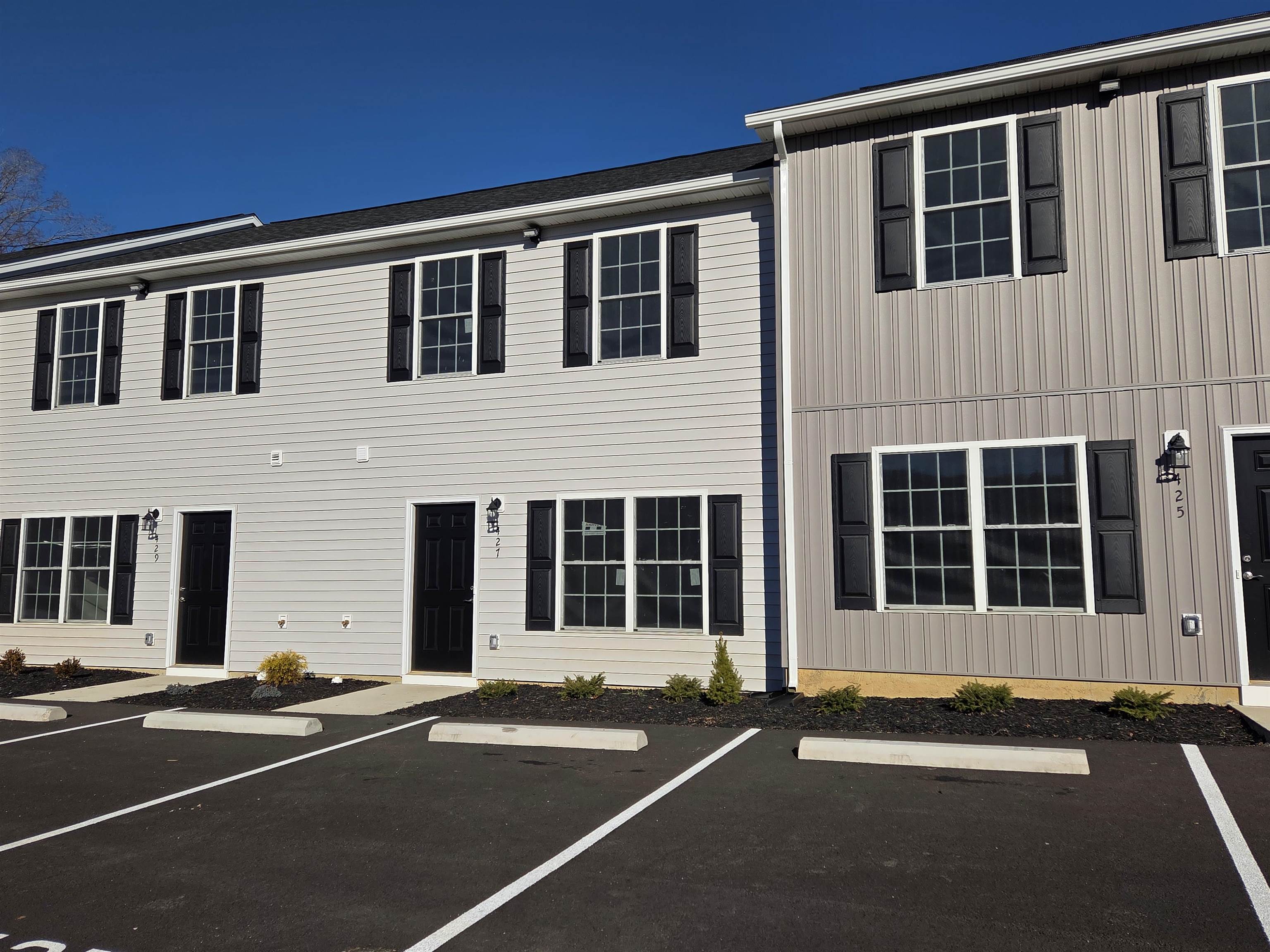 427 N Washington Avenue Pulaski VA 24301