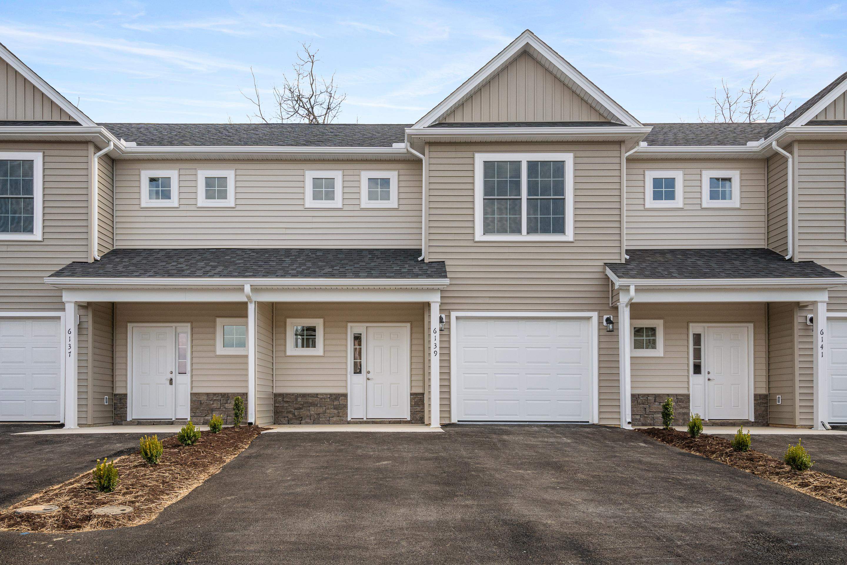 6138 Warren Newcomb Drive Radford VA 24141