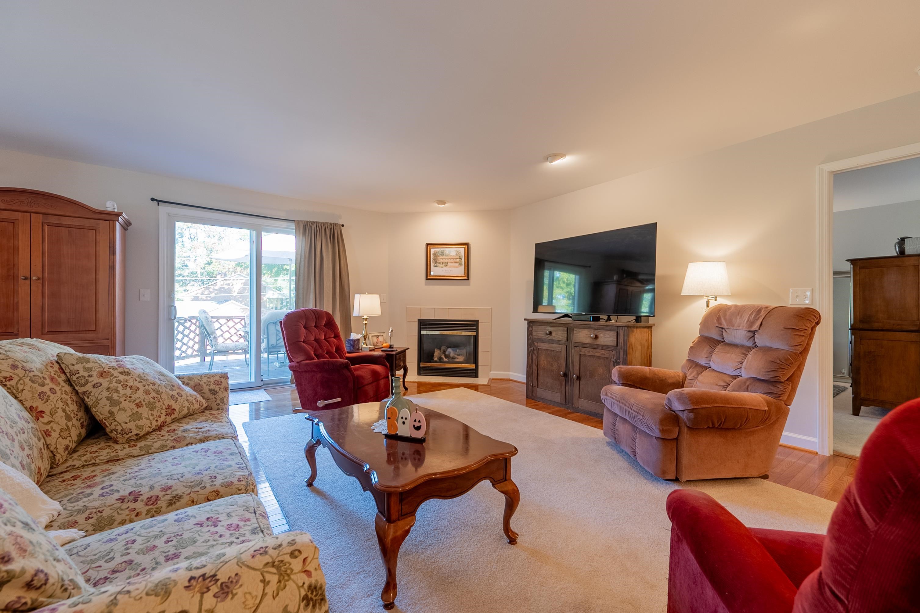 1005 Edwards Lane Blacksburg VA 24060