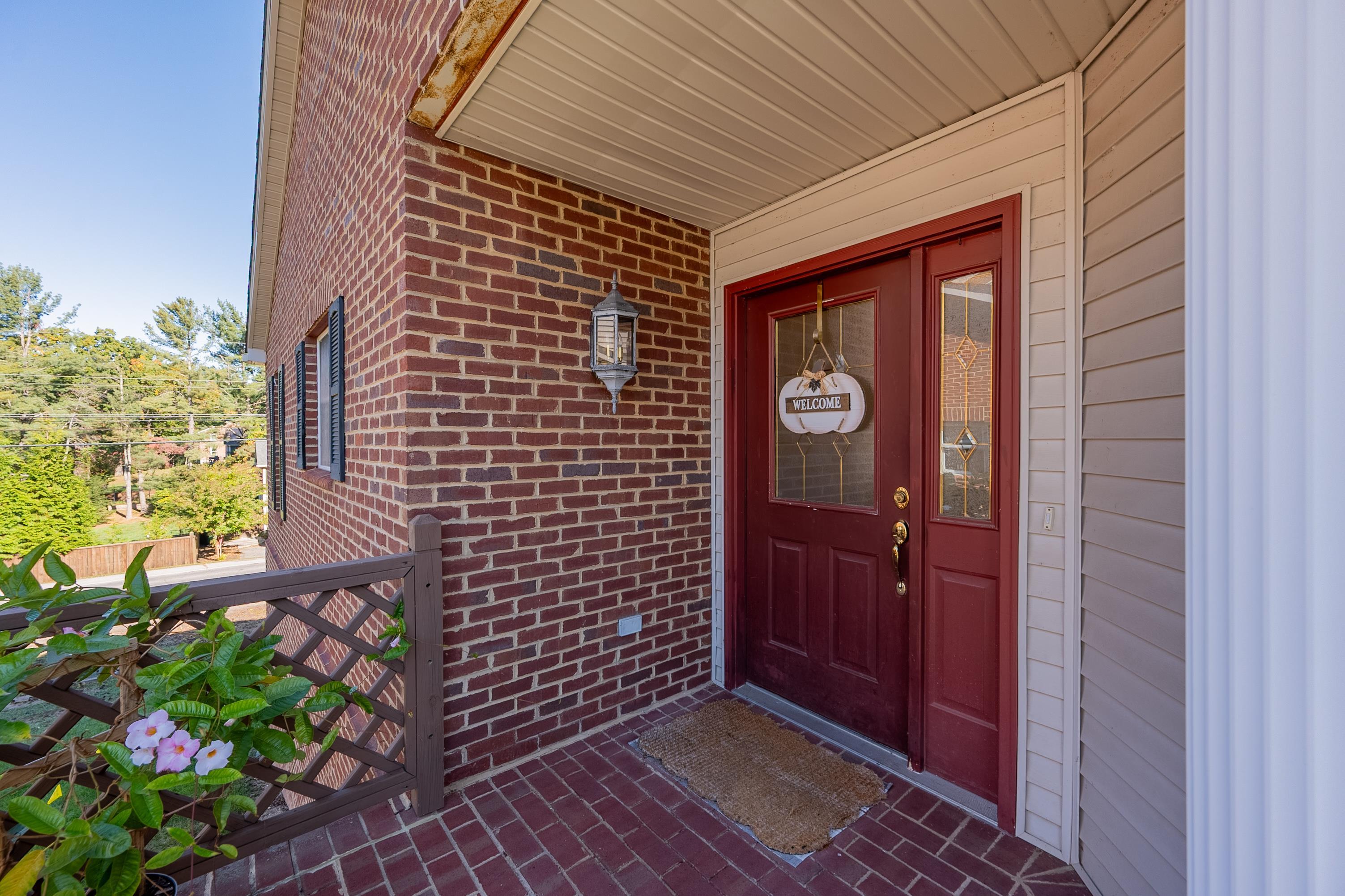 1005 Edwards Lane Blacksburg VA 24060