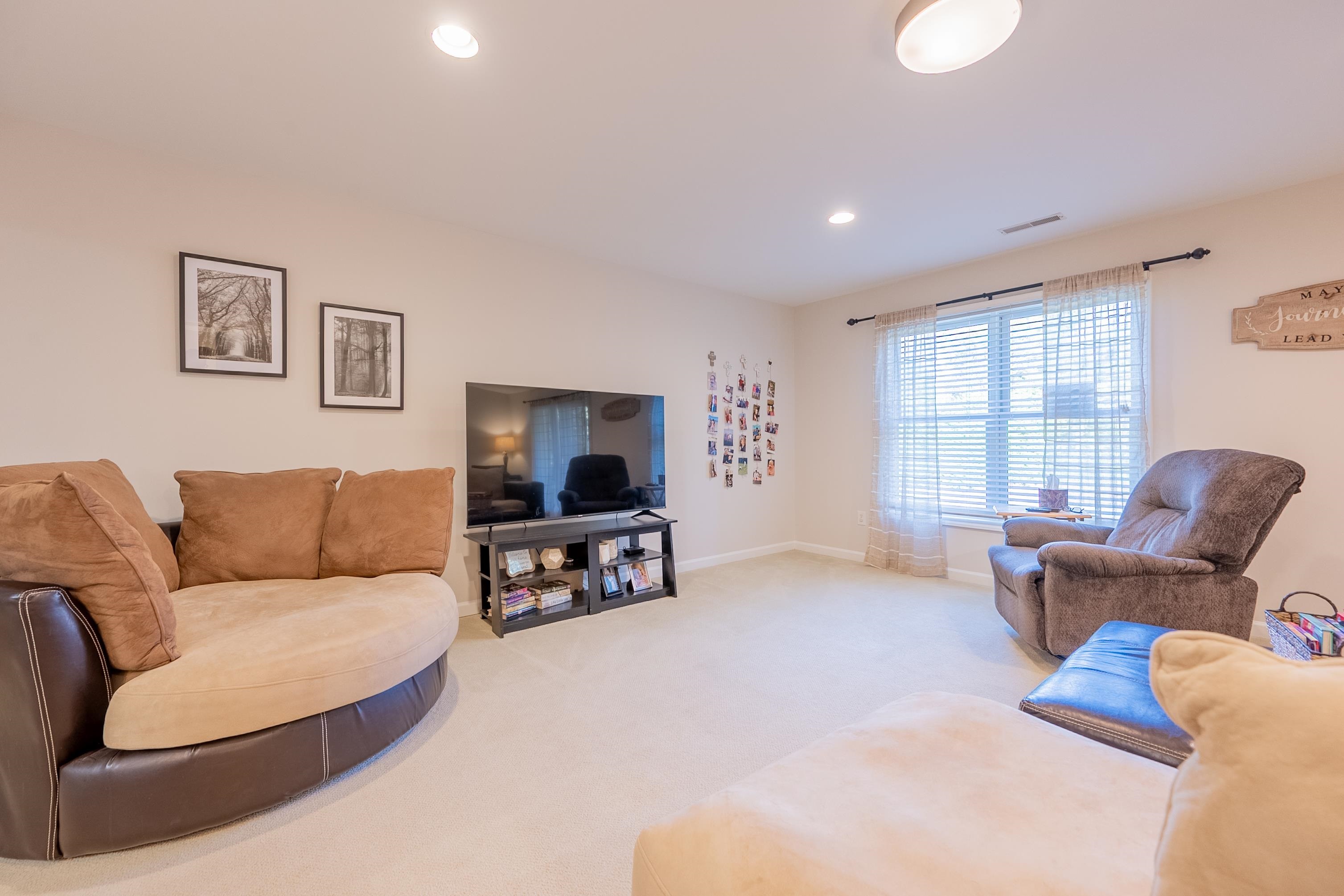 1005 Edwards Lane Blacksburg VA 24060