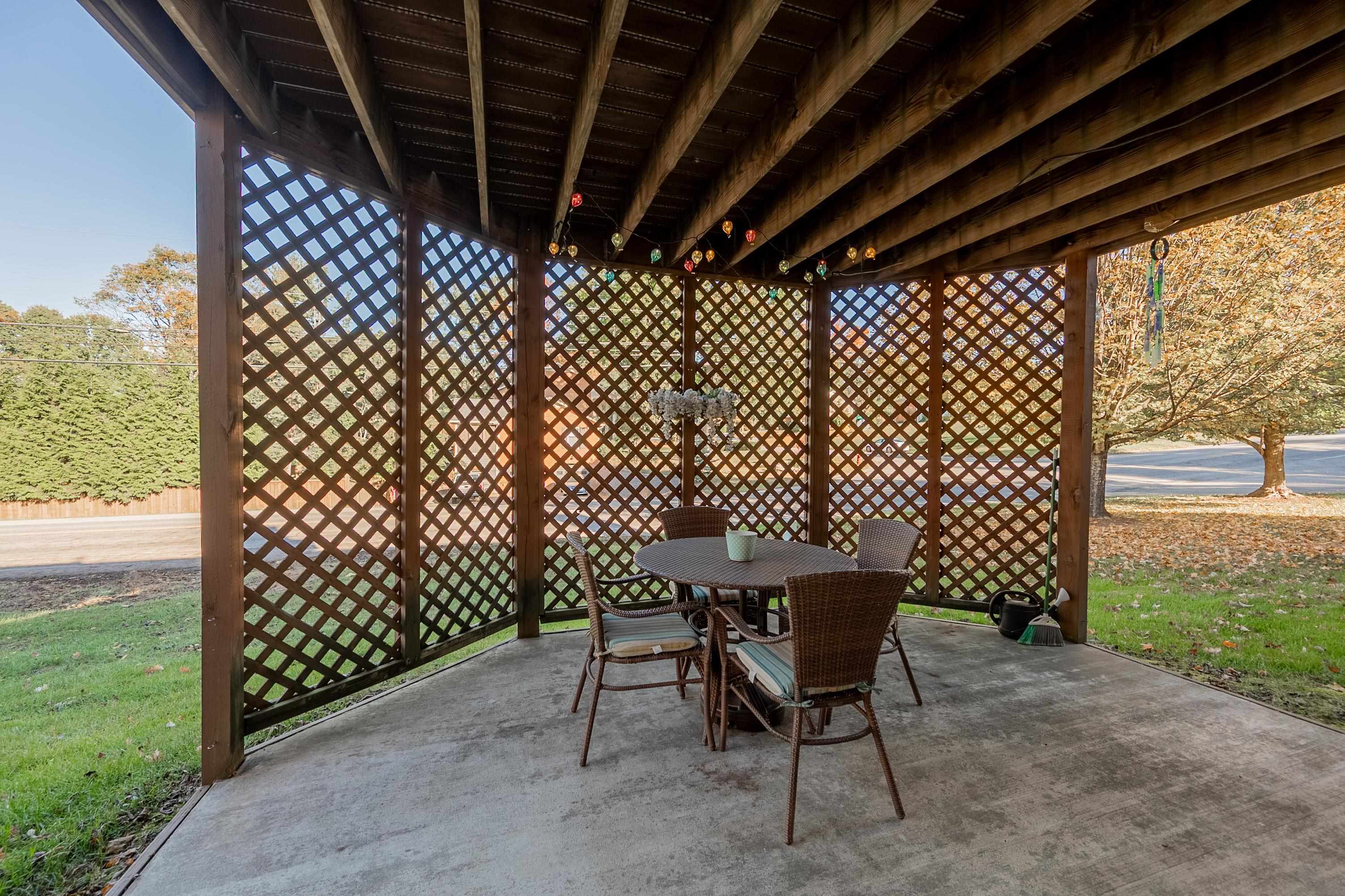 1005 Edwards Lane Blacksburg VA 24060