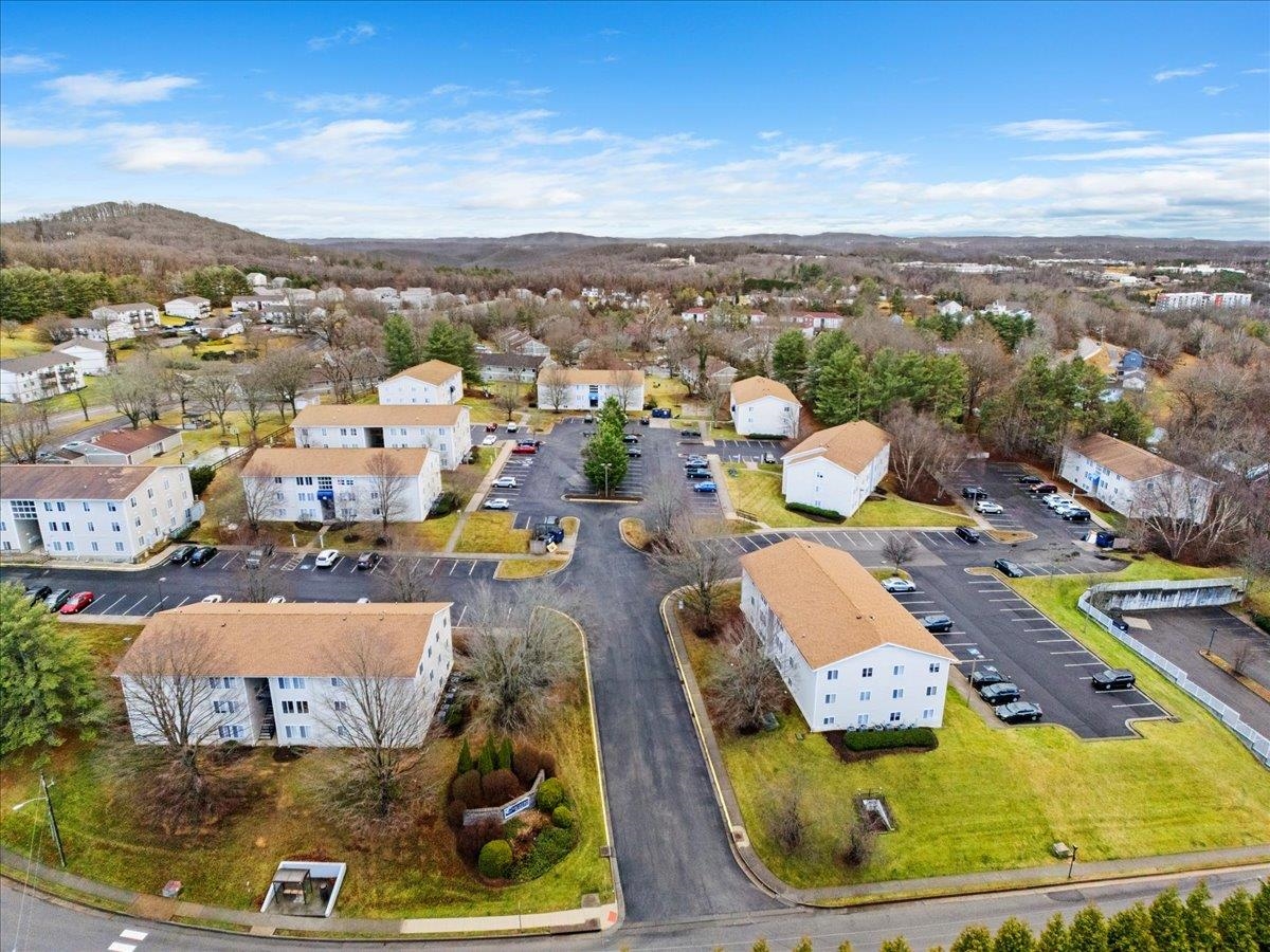 1731 Liberty Lane Blacksburg VA 24060