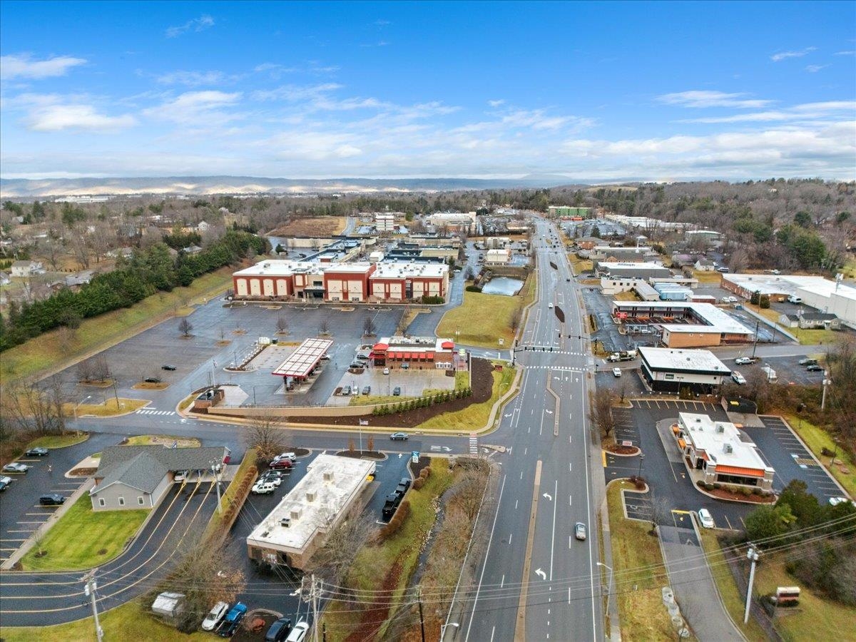 1731 Liberty Lane Blacksburg VA 24060