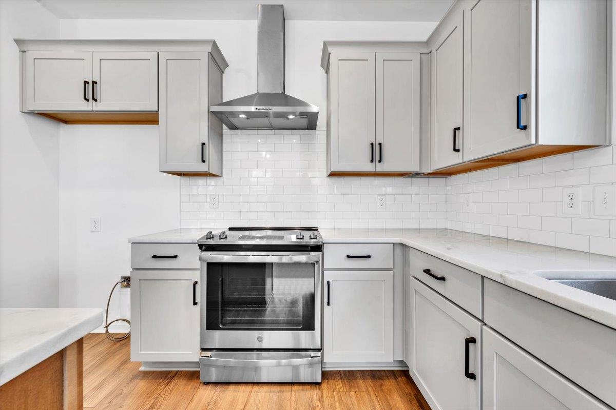 2127 Mccarters Way Blacksburg VA 24060