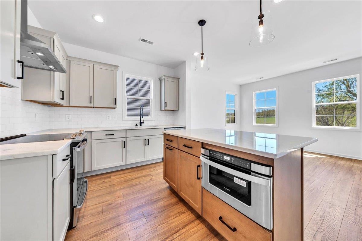 2127 Mccarters Way Blacksburg VA 24060