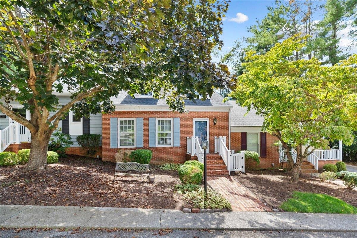 106 Greenbrier Drive Radford VA 24141