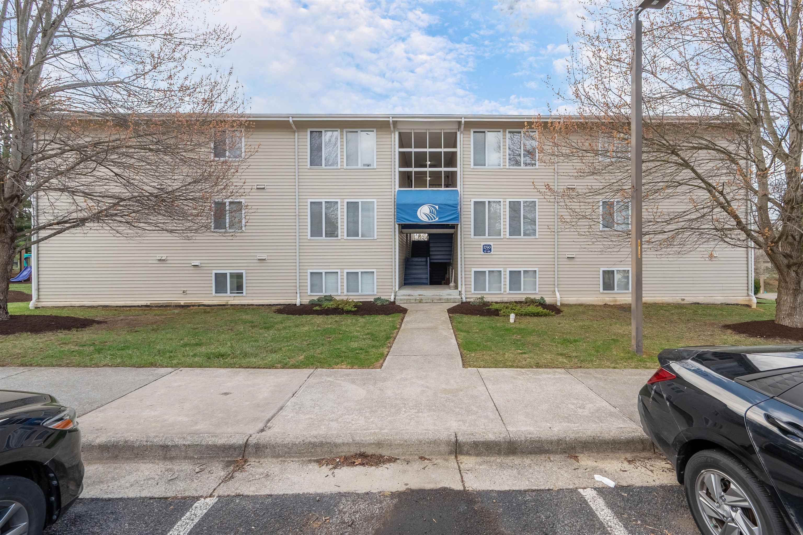 1790 Liberty Lane Blacksburg VA 24060
