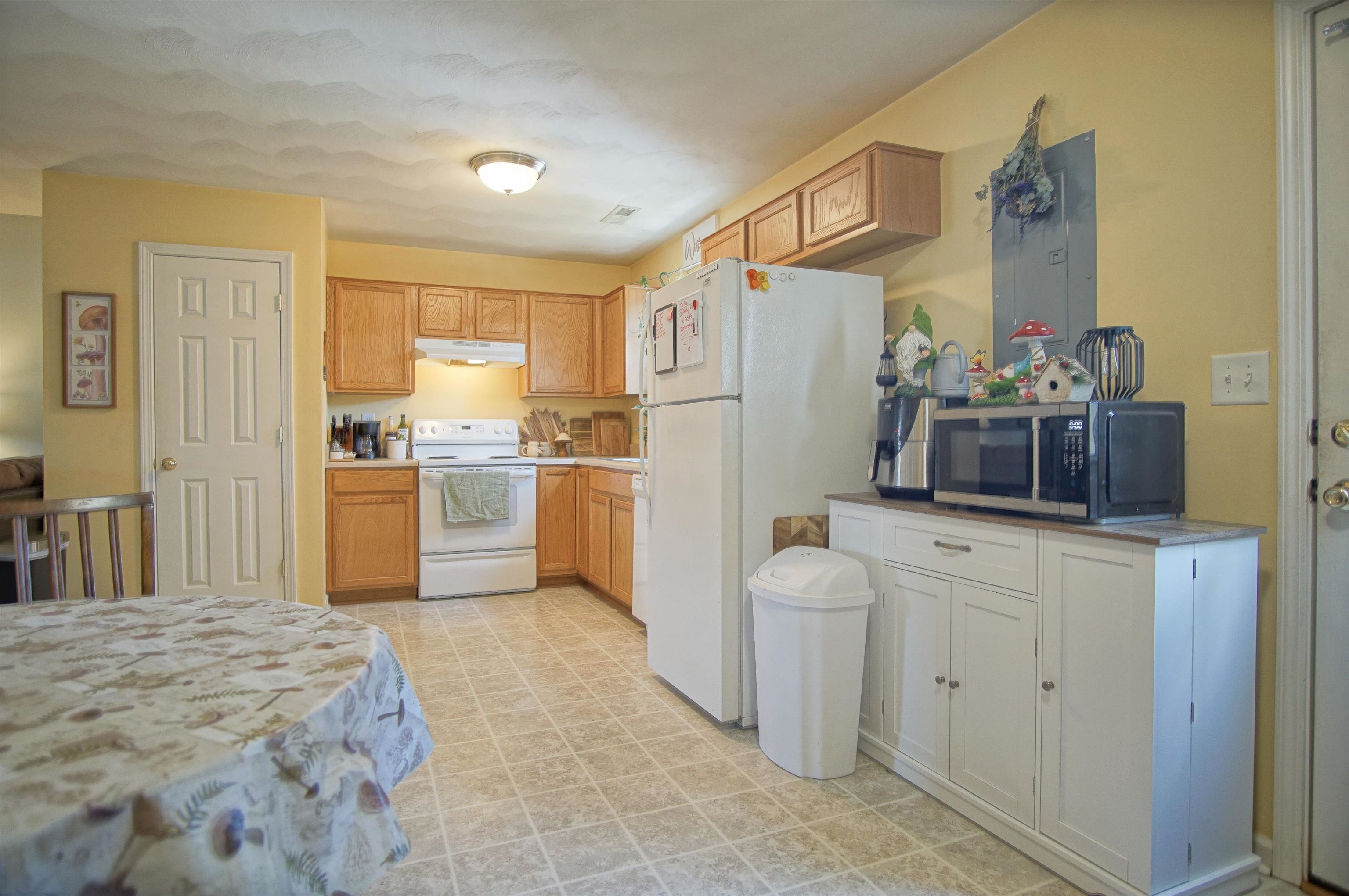 90 Salem Lane Christiansburg VA 24073