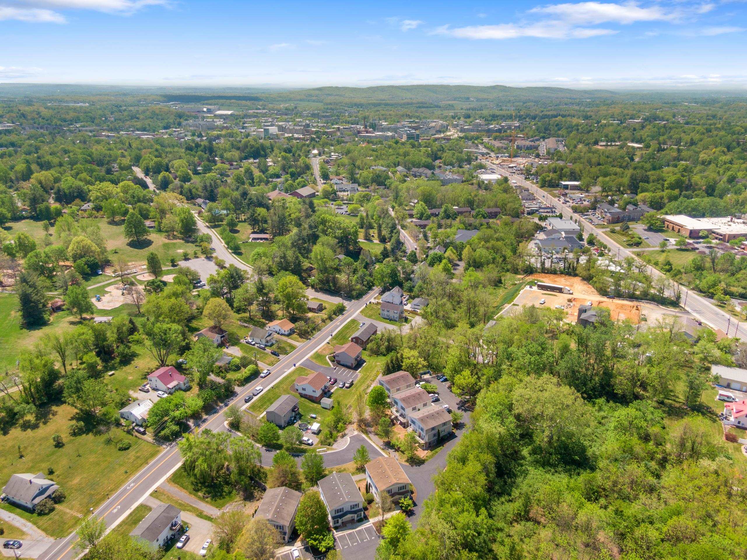 209 Heights Lane Blacksburg VA 24060