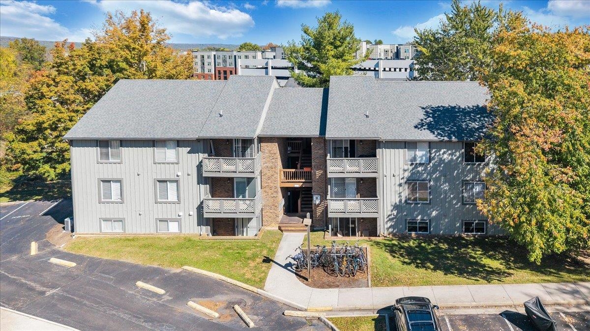 856 Newport Terrace Blacksburg VA 24060