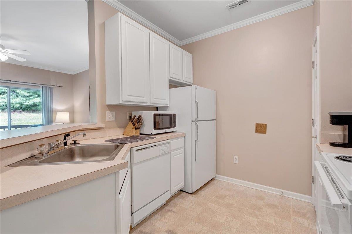 211 S Knollwood Drive Blacksburg VA 24060