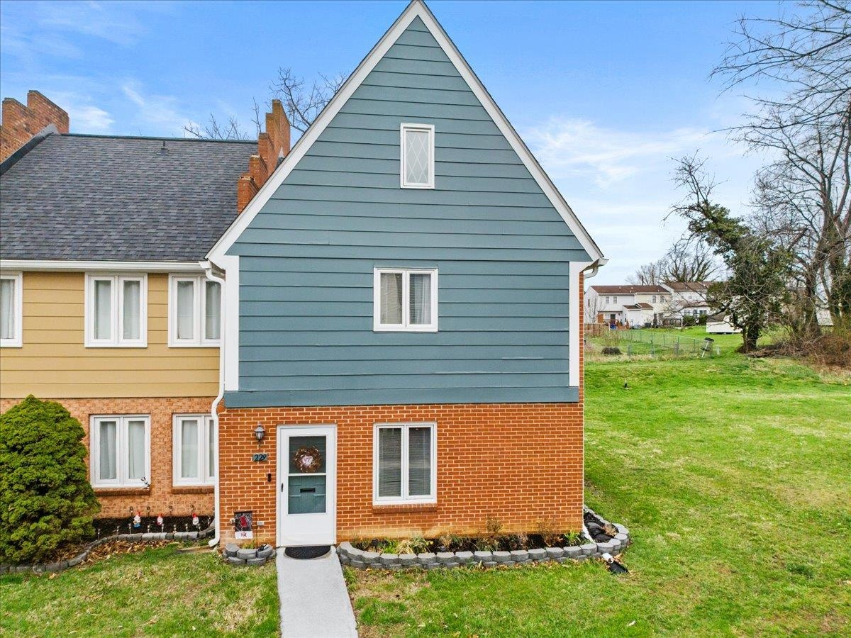 229 Lester Place Christiansburg VA 24073