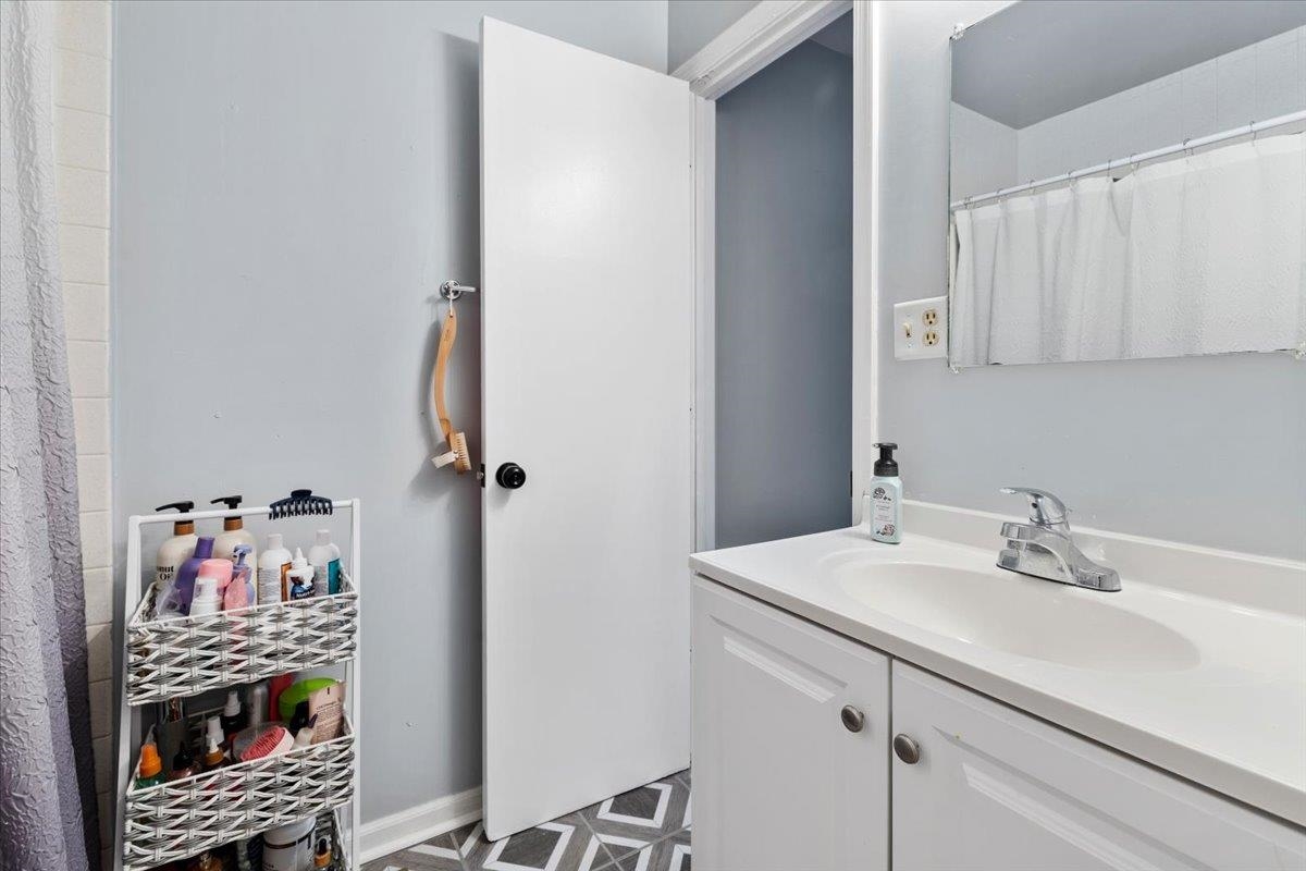 229 Lester Place Christiansburg VA 24073
