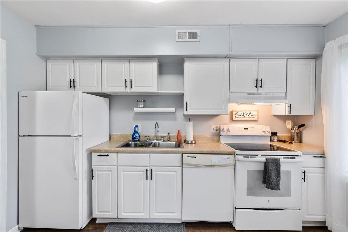 229 Lester Place Christiansburg VA 24073