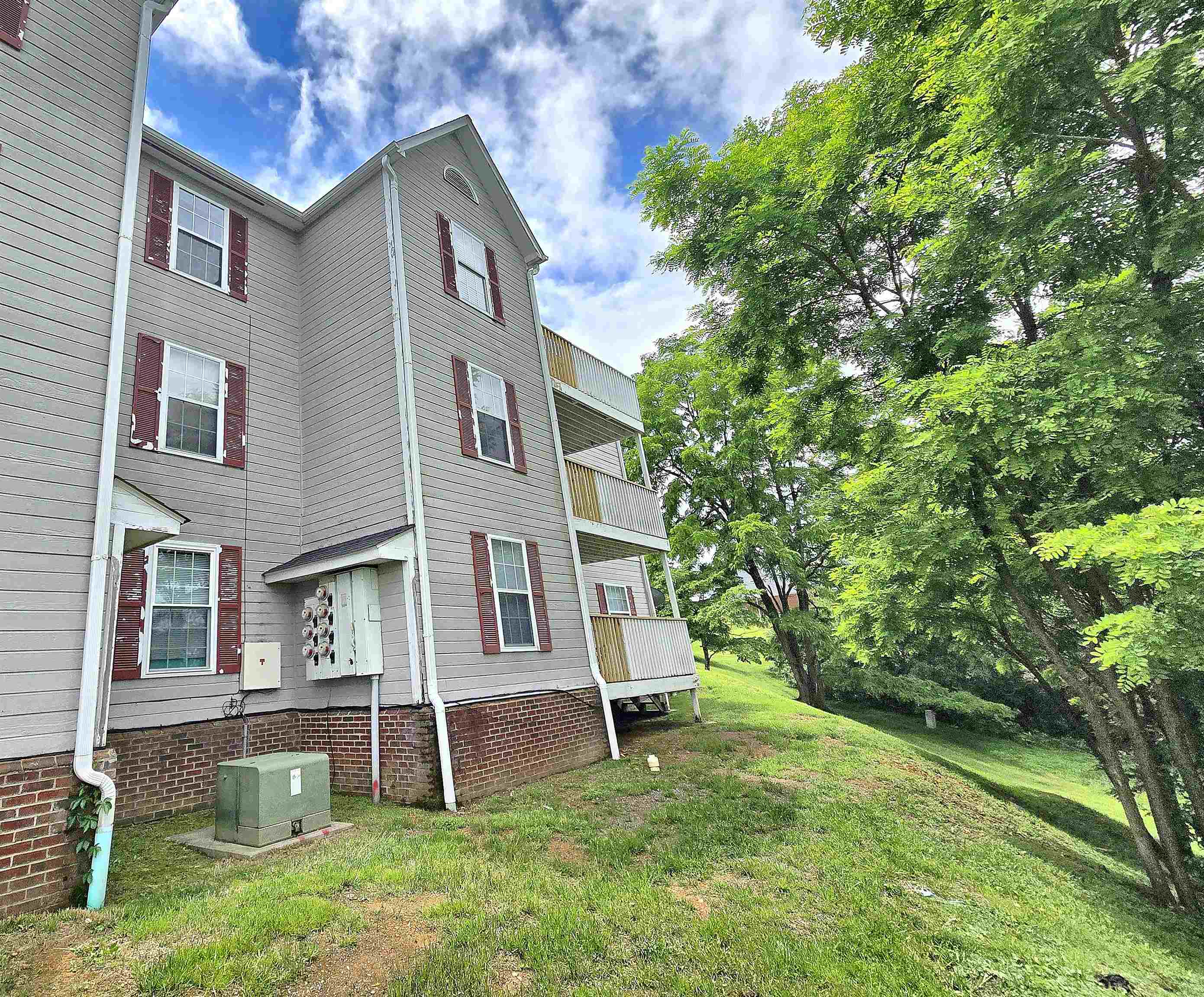 1300 Cedar Ridge Drive Radford VA 24141