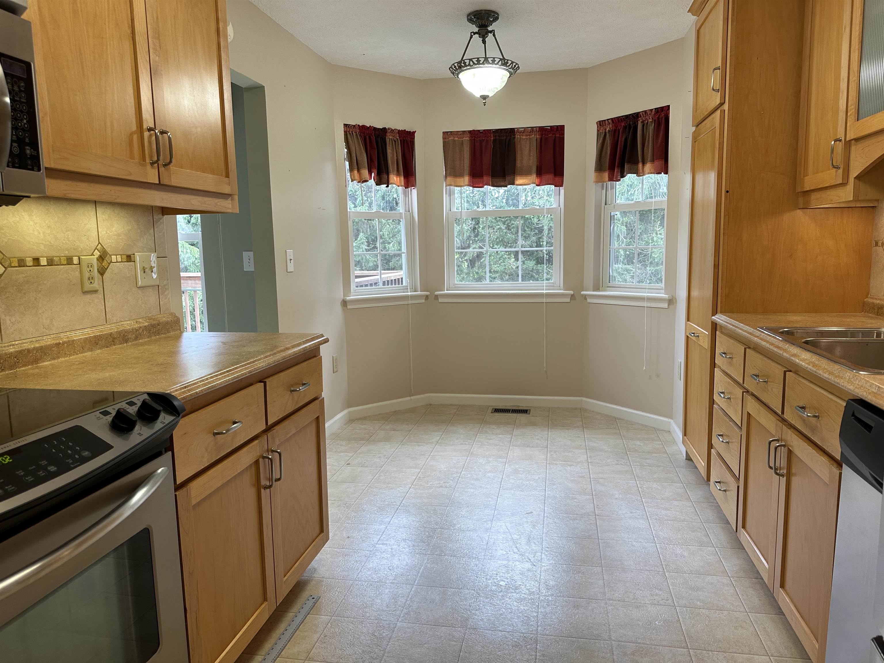 228 Wheatland Court Christiansburg VA 24073