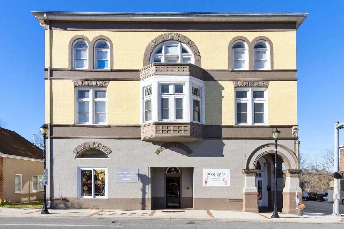 303 W Main Street Radford VA 24141
