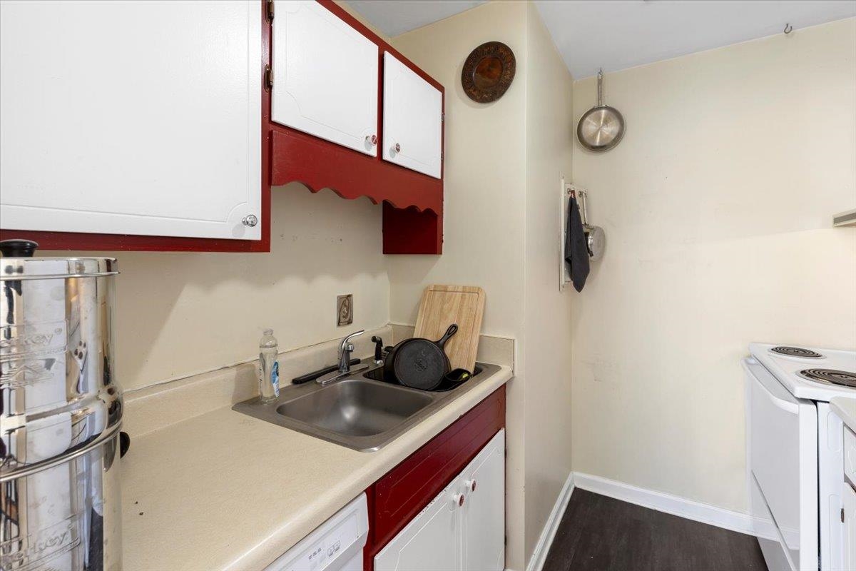 303 W Main Street Radford VA 24141