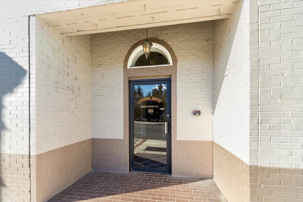 303 W Main Street Radford VA 24141