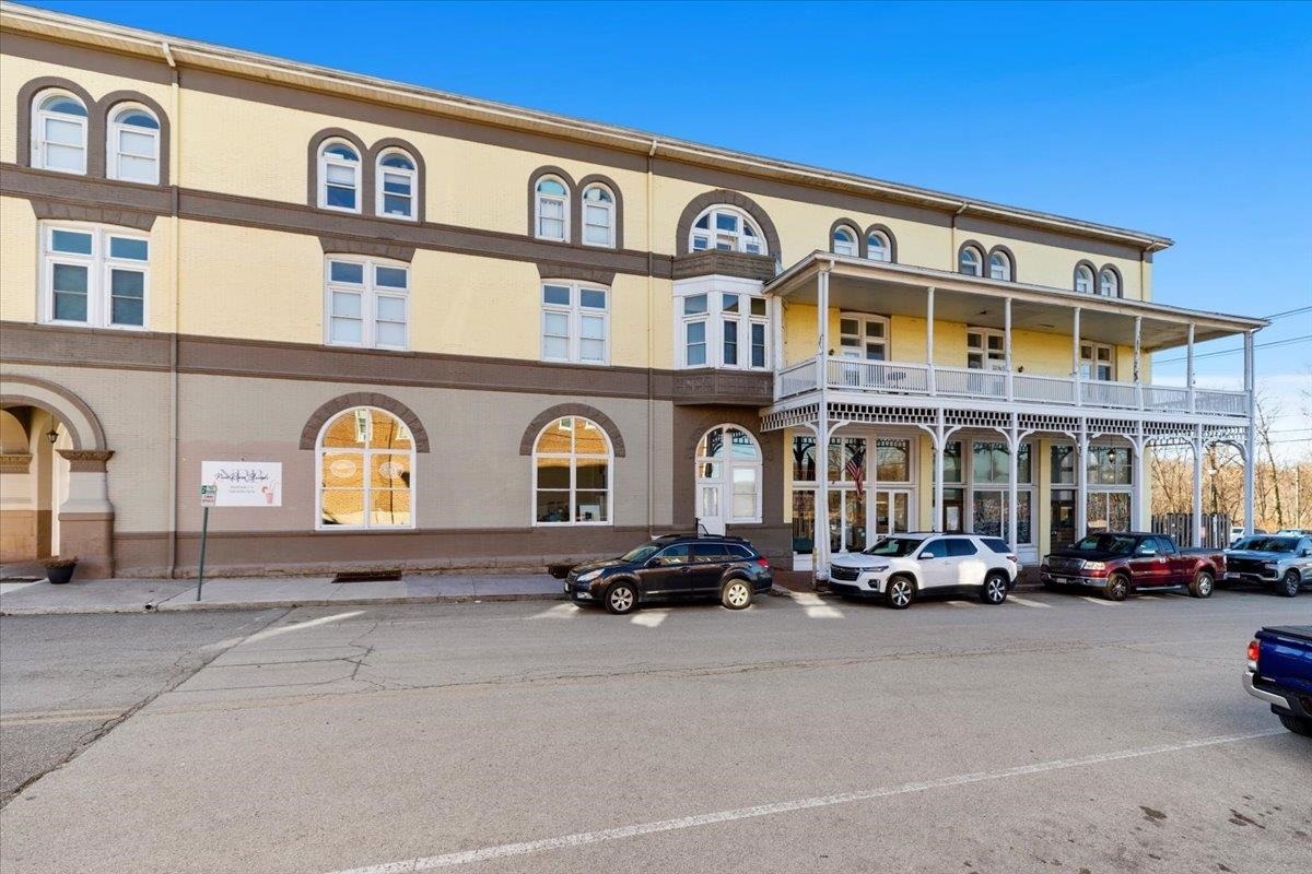 303 W Main Street Radford VA 24141