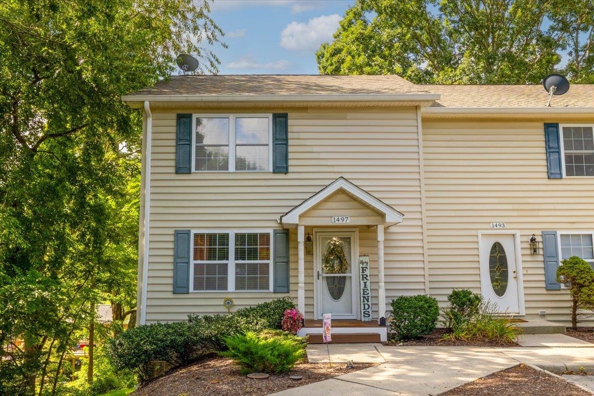 1497 Scott Street Christiansburg VA 24073