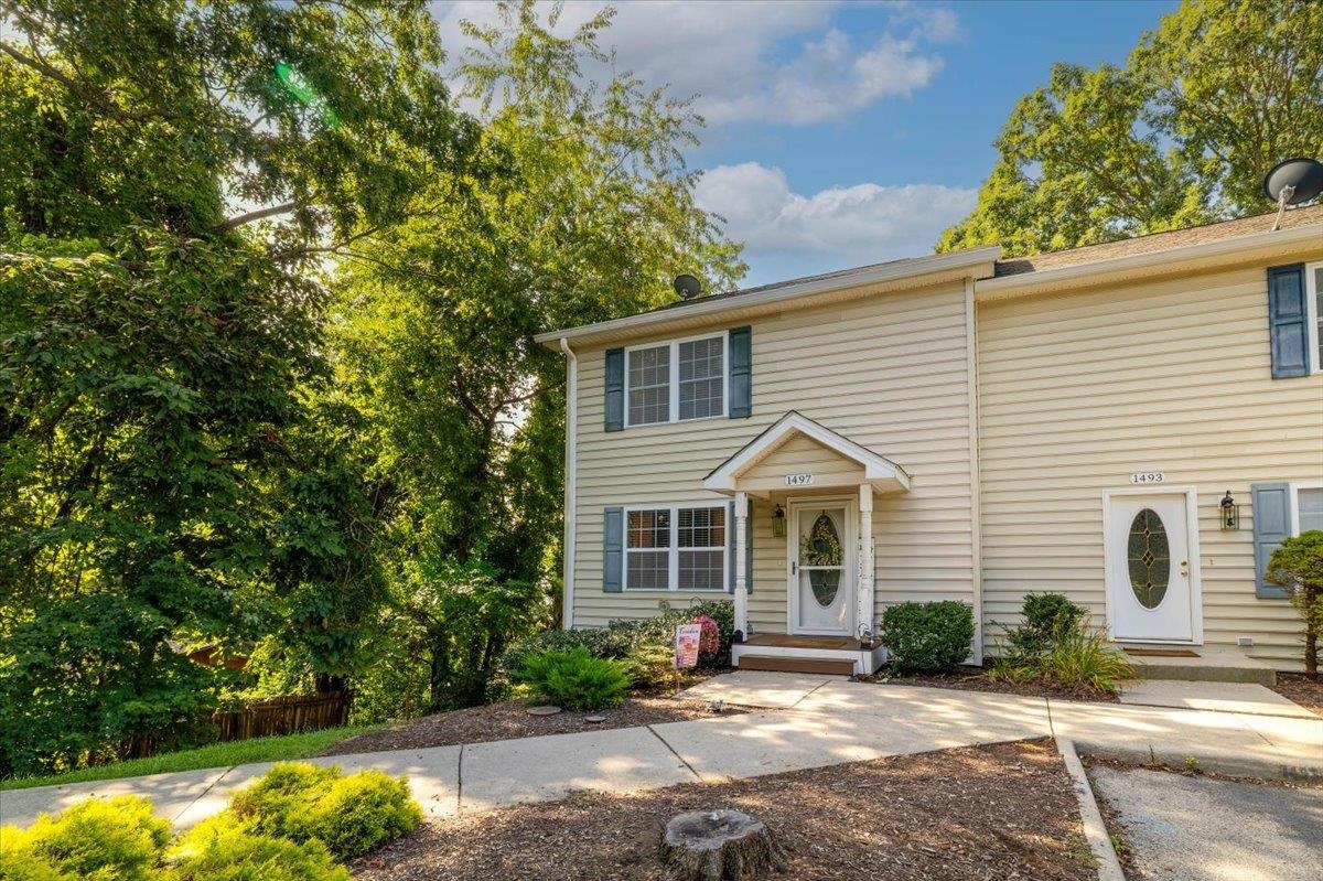 1497 Scott Street Christiansburg VA 24073