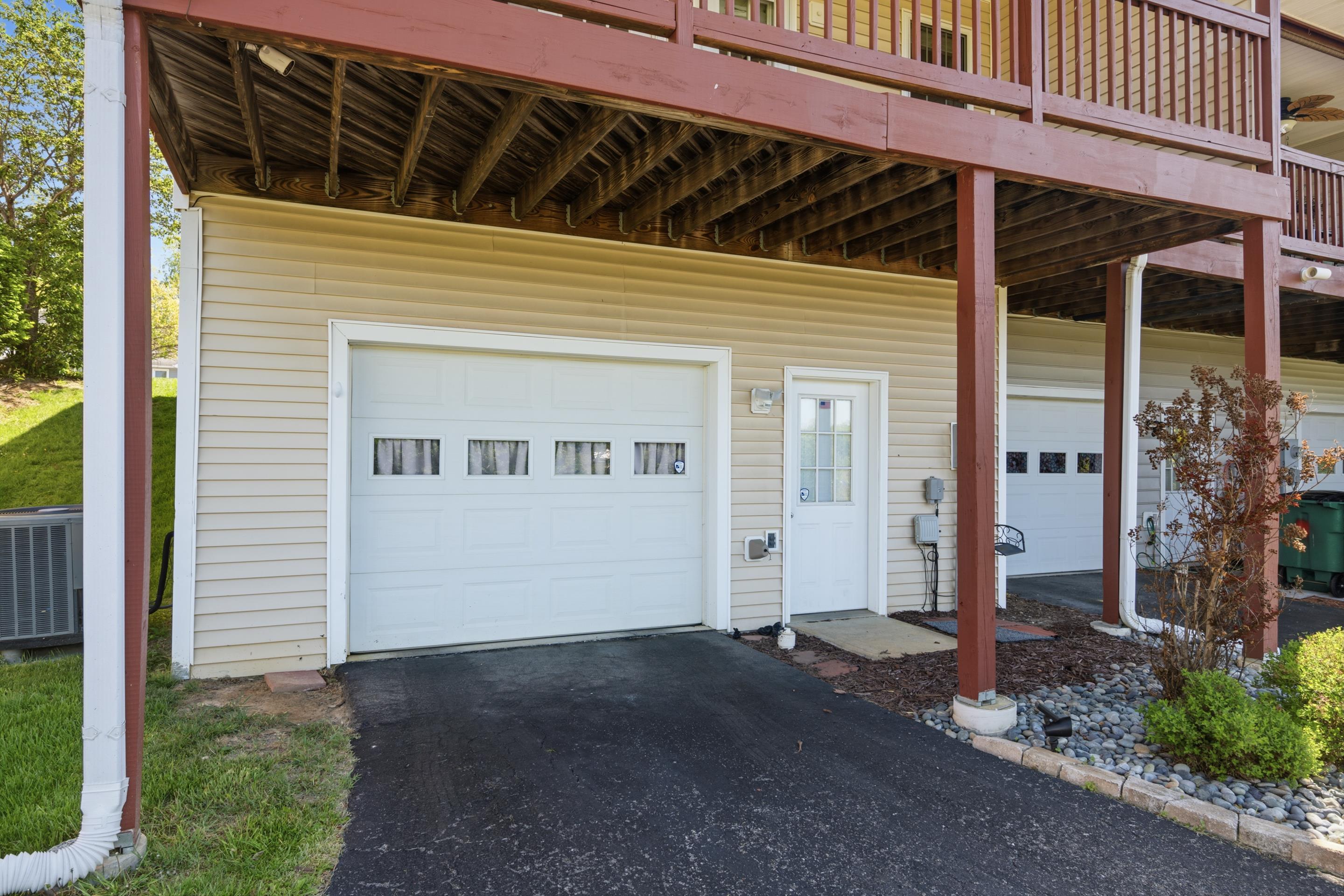 1662 York Drive Christiansburg VA 24073
