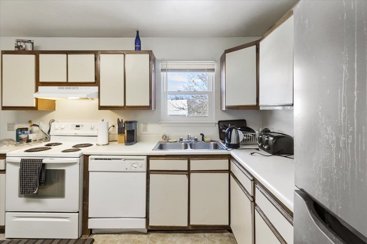 212 Pheasant Run Drive Blacksburg VA 24060