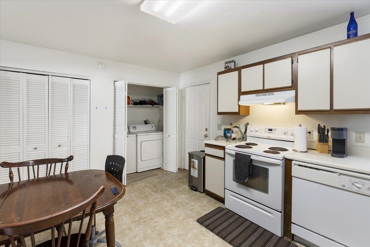 212 Pheasant Run Drive Blacksburg VA 24060