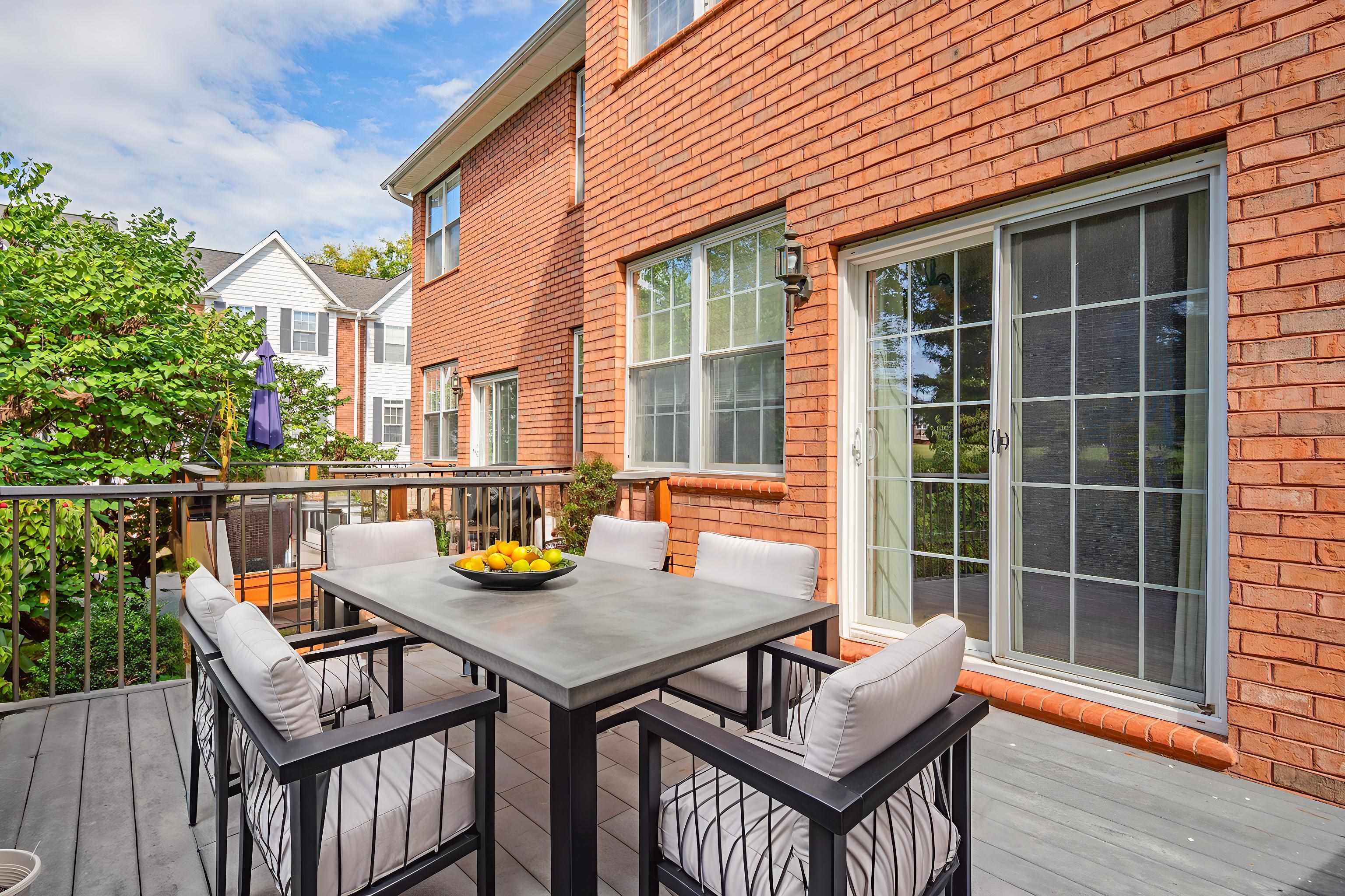 6833 Sahalee Circle Radford VA 24141