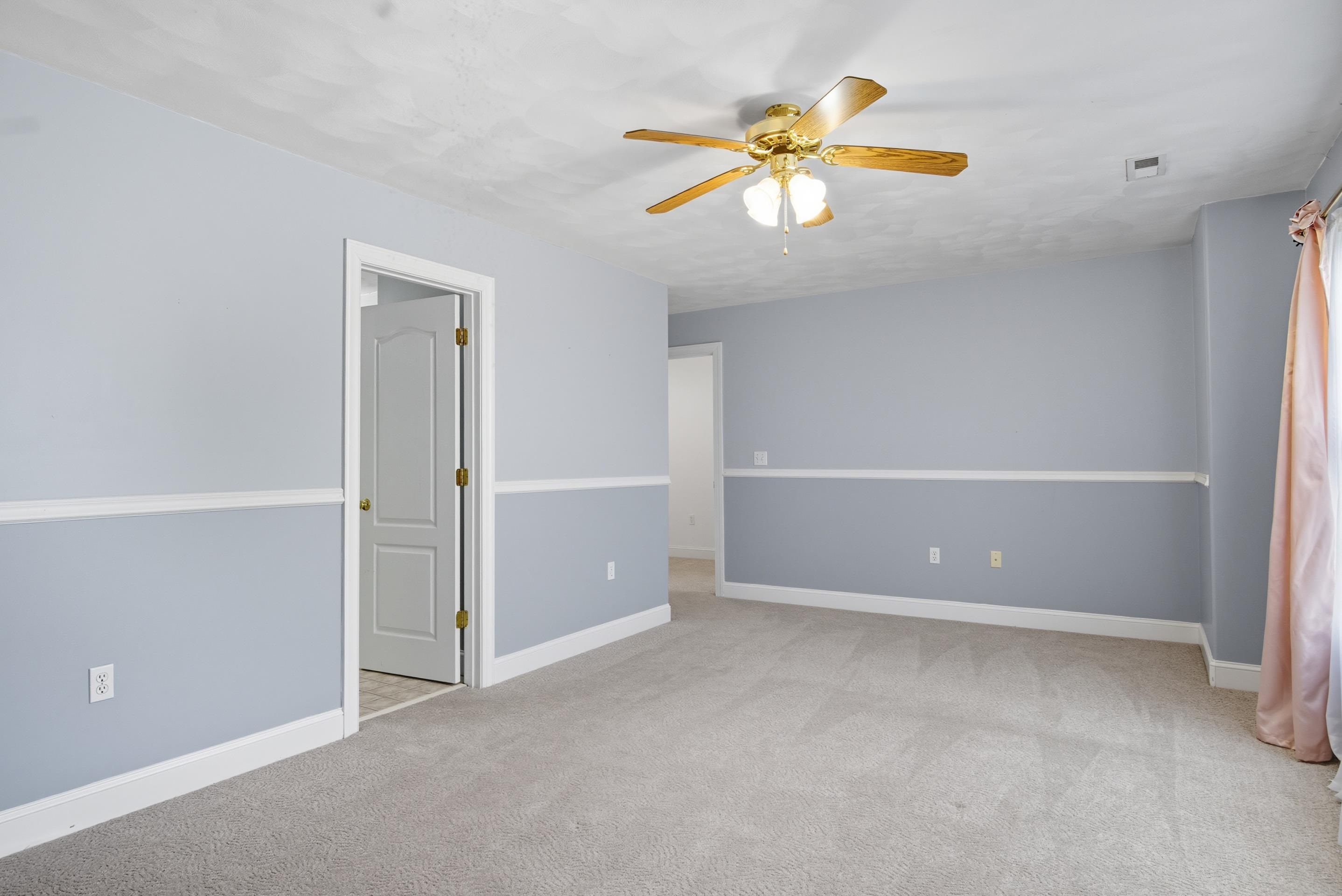 6833 Sahalee Circle Radford VA 24141