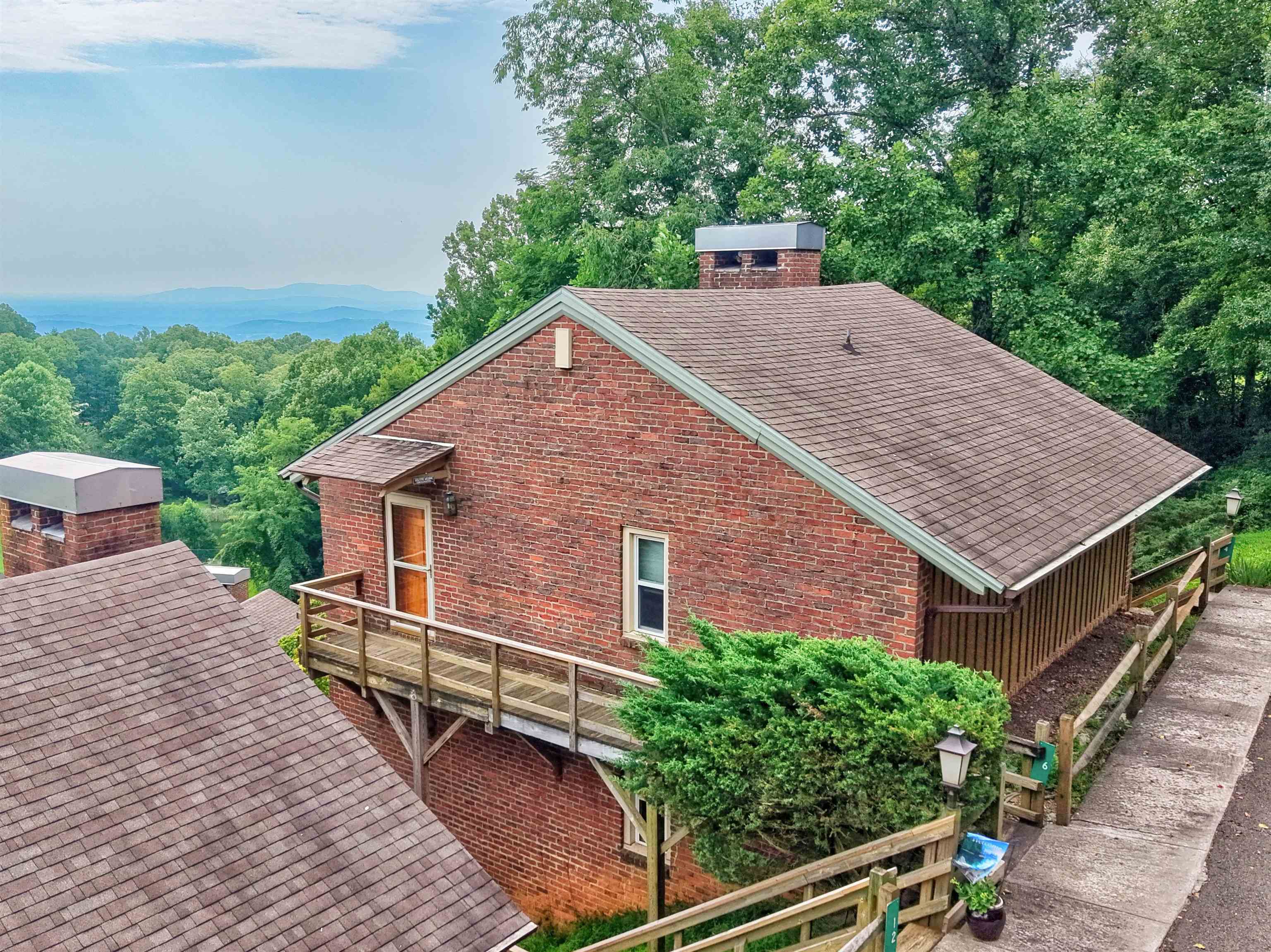 6 Doe Highlands Drive Hillsville VA 24343