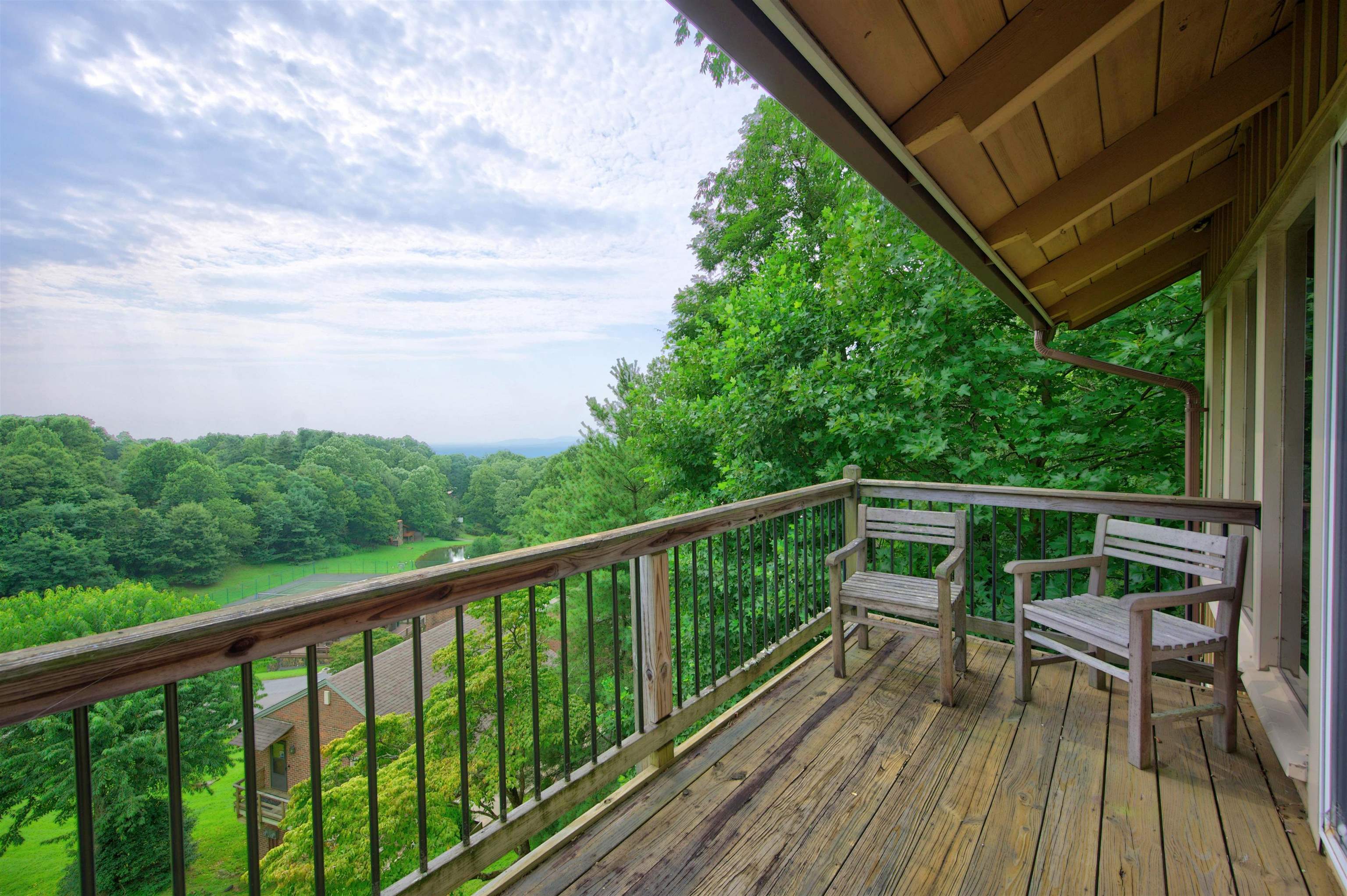 6 Doe Highlands Drive Hillsville VA 24343