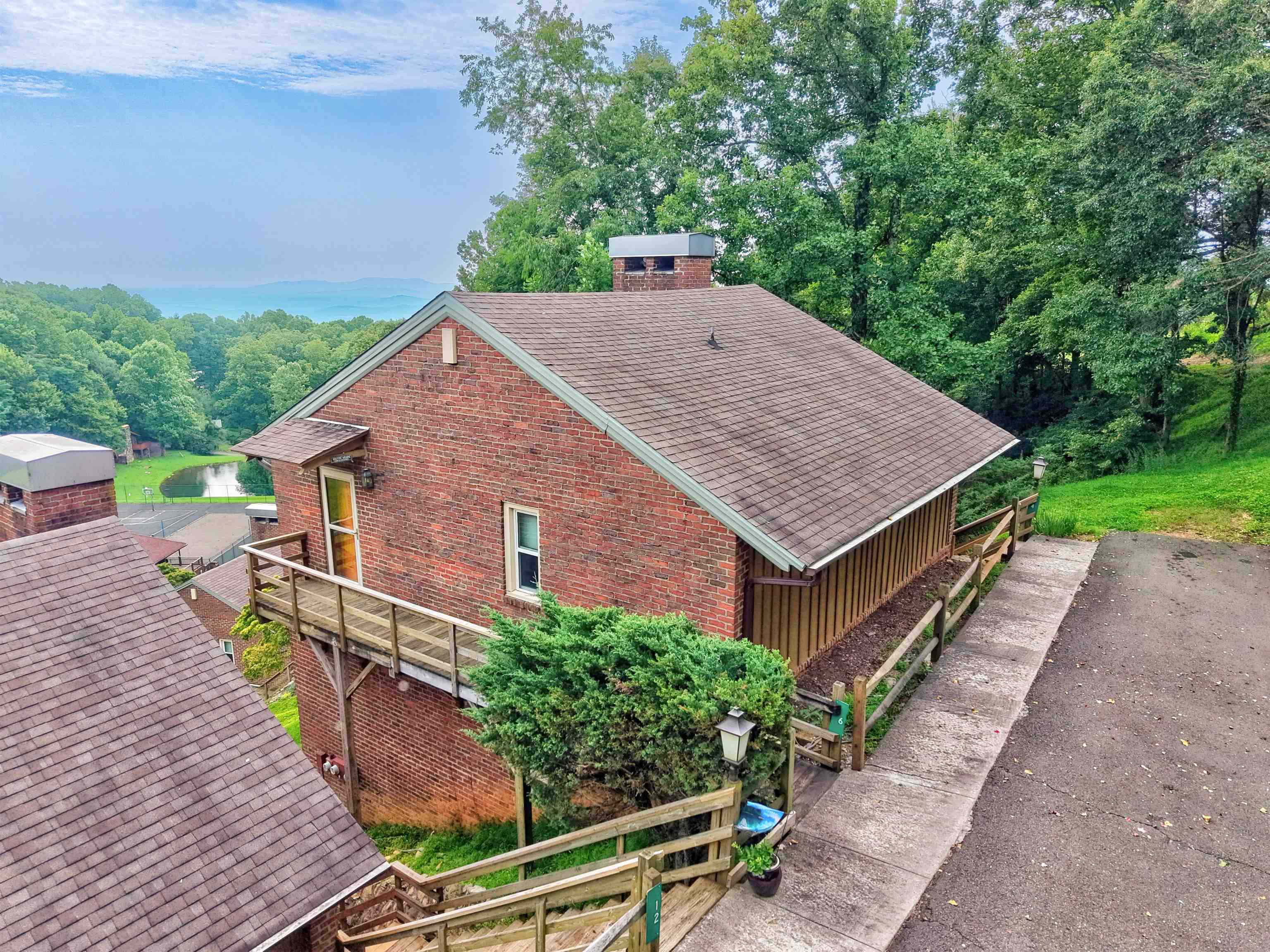 6 Doe Highlands Drive Hillsville VA 24343