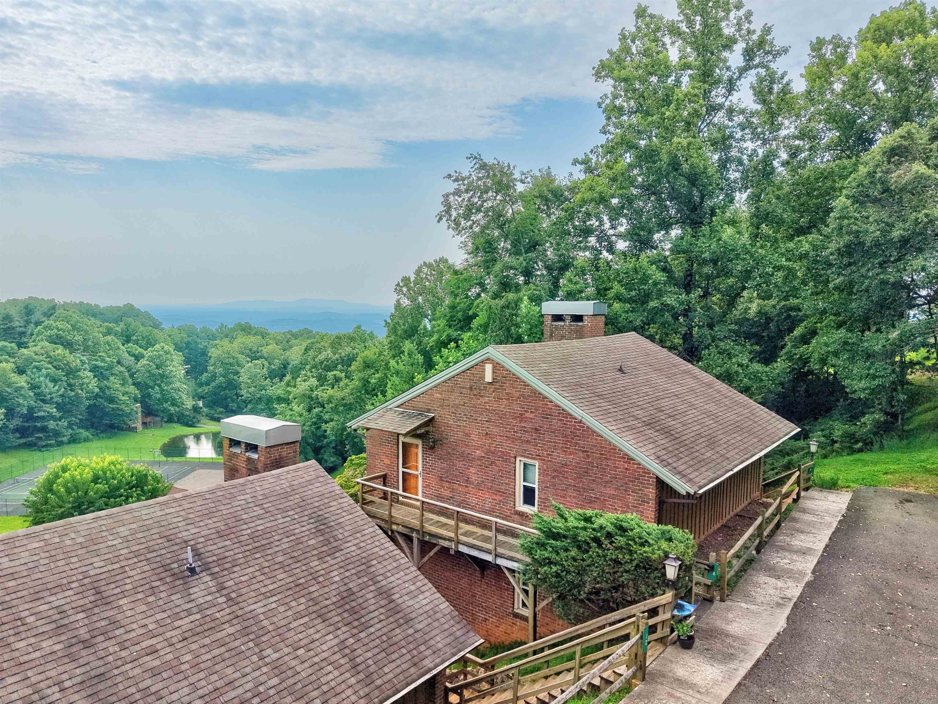 6 Doe Highlands Drive Hillsville VA 24343