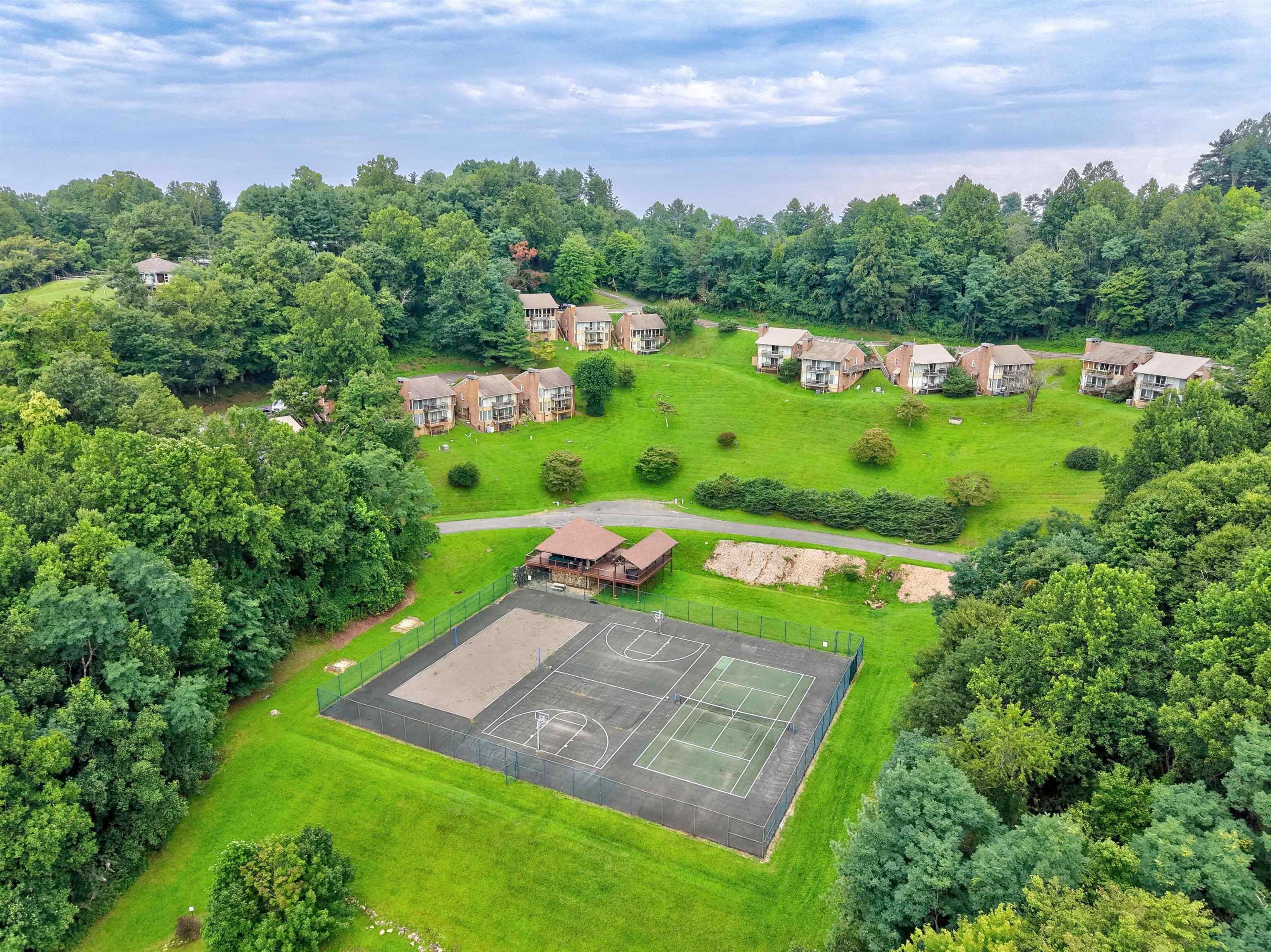6 Doe Highlands Drive Hillsville VA 24343