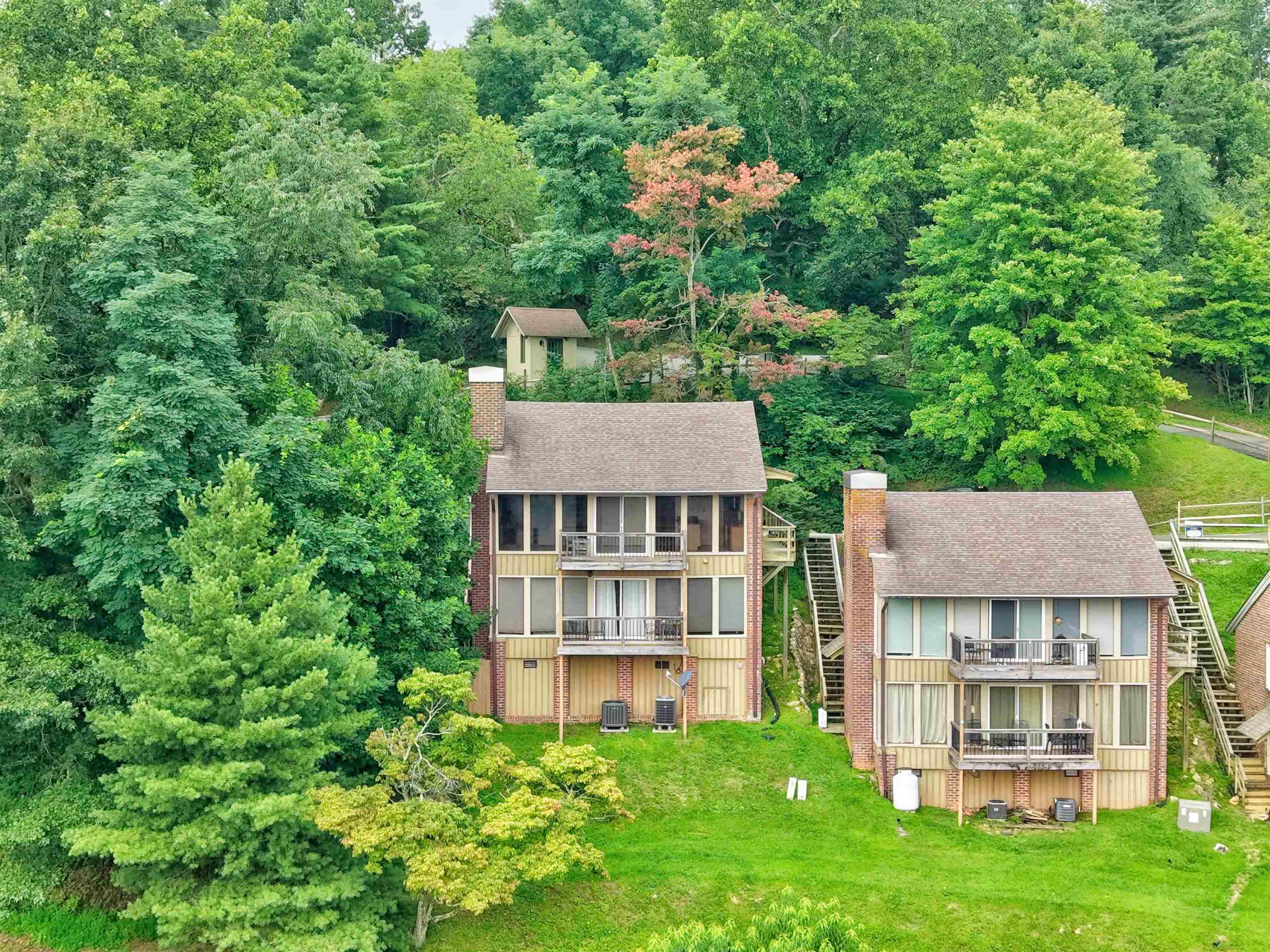 6 Doe Highlands Drive Hillsville VA 24343